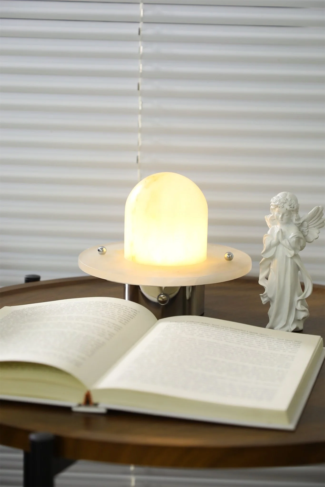 Petrified Alabaster Table Lamp - Image 8