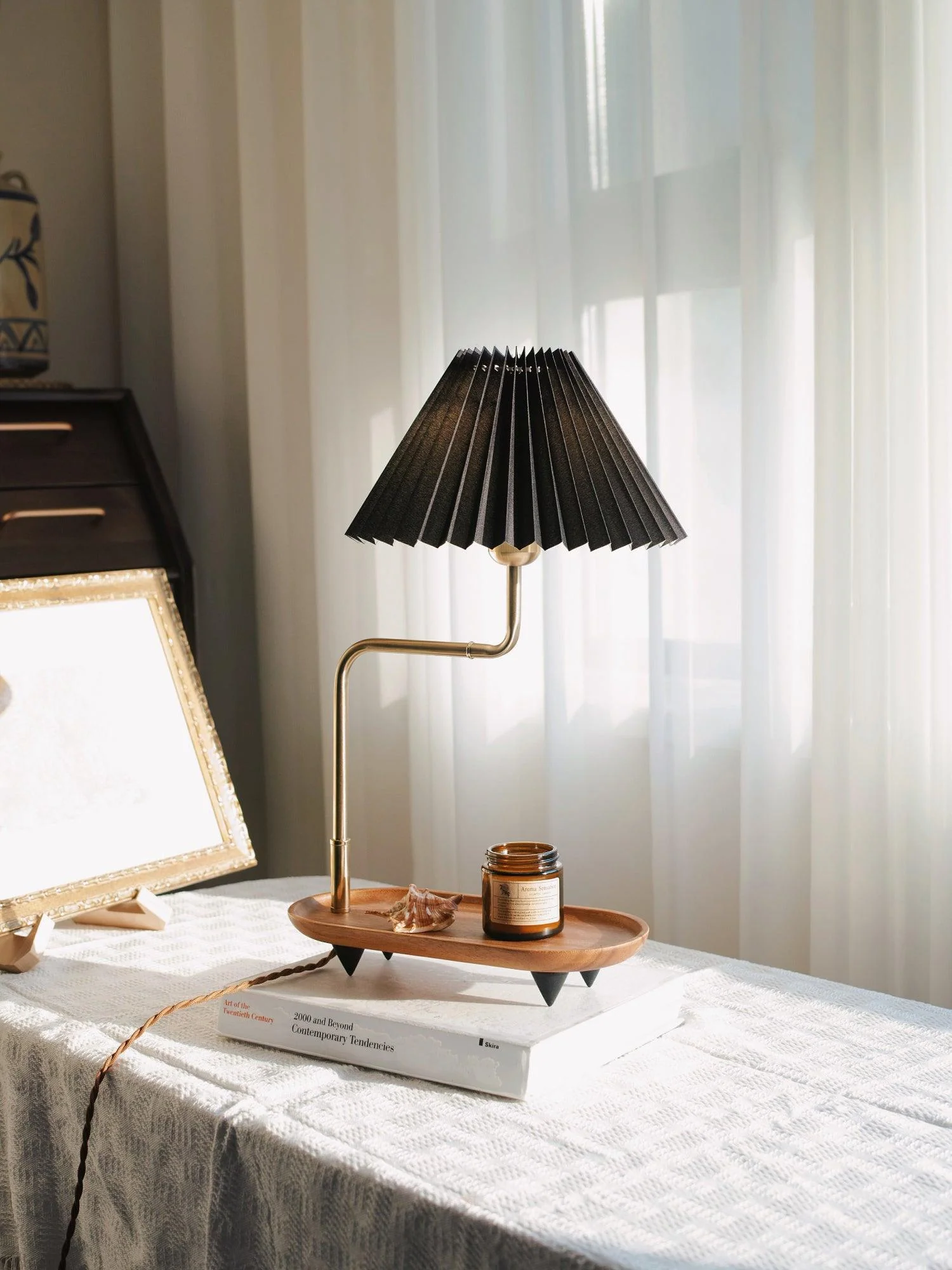 Pia TL Table Lamp - Image 10