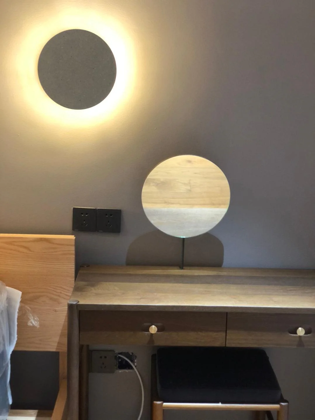 Pin Wall Lamp - Image 52