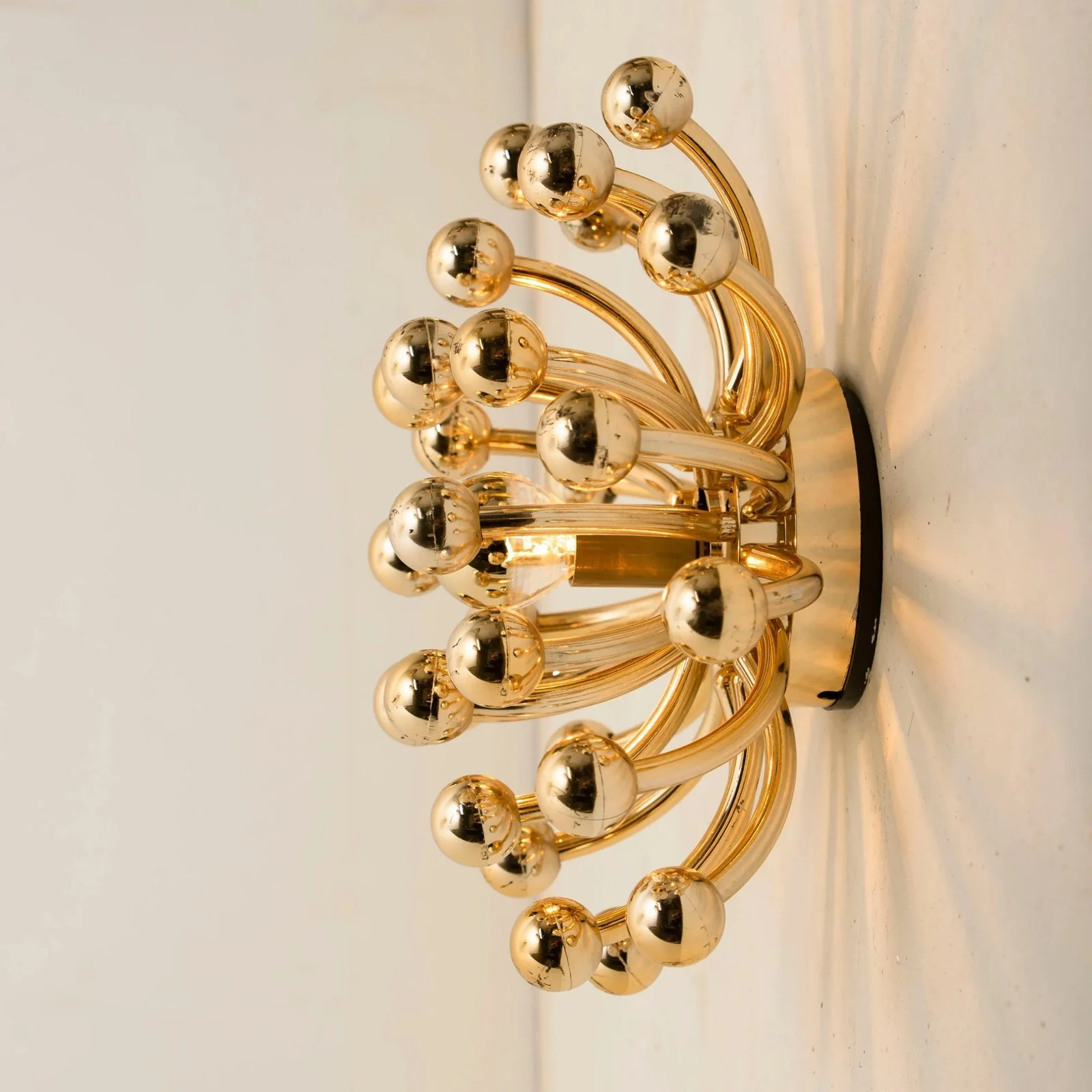 Pistillino Wall Light - Image 3