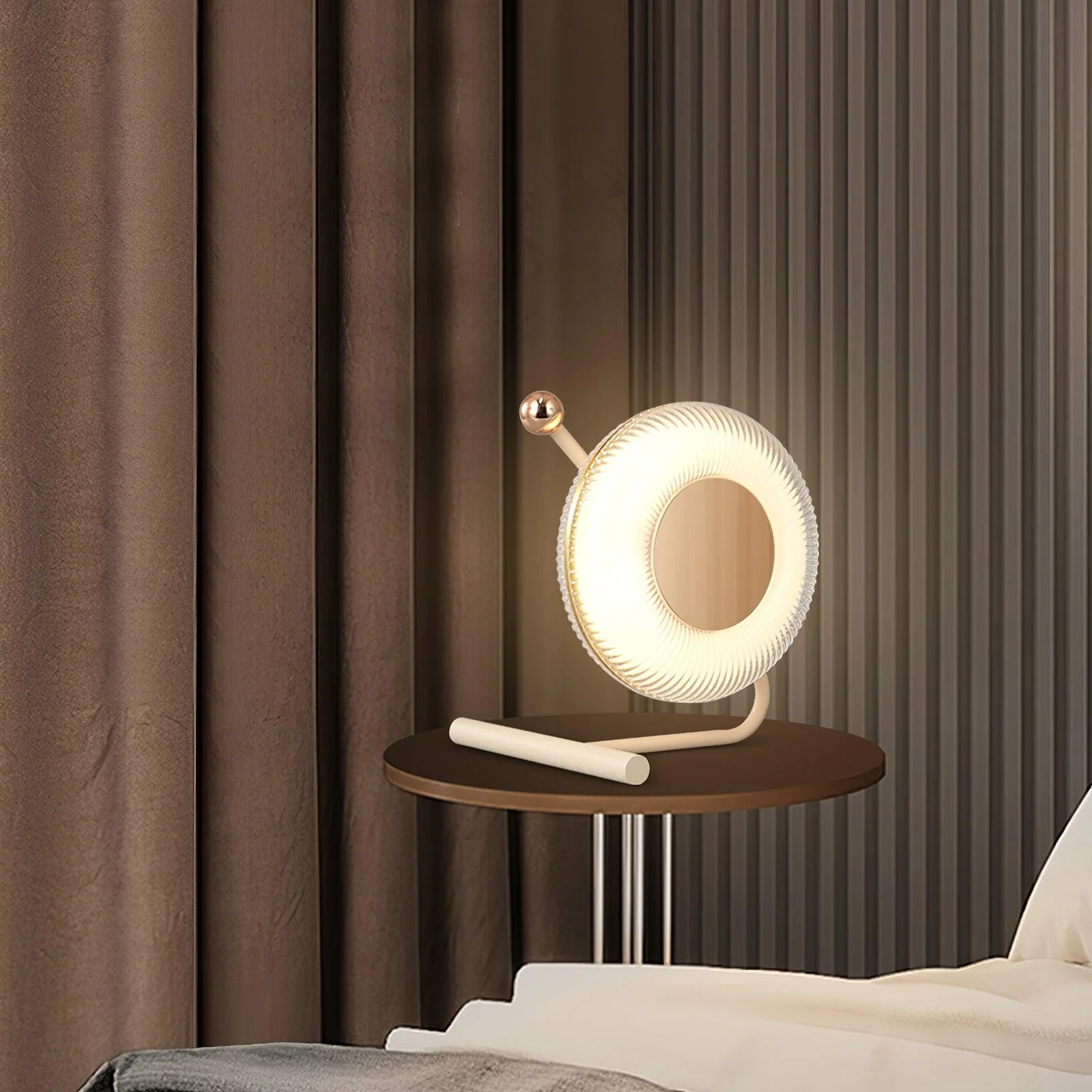 Pixo Built-in Battery Table Lamp - Image 4