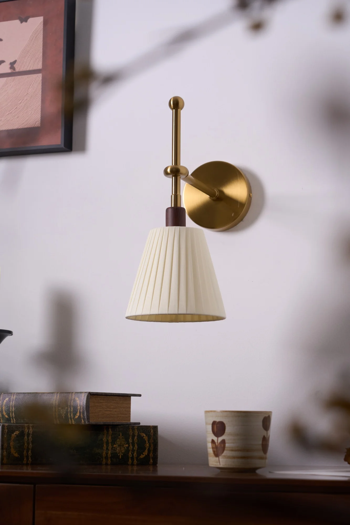 Pleated Fabric Wall Lamp - Image 11
