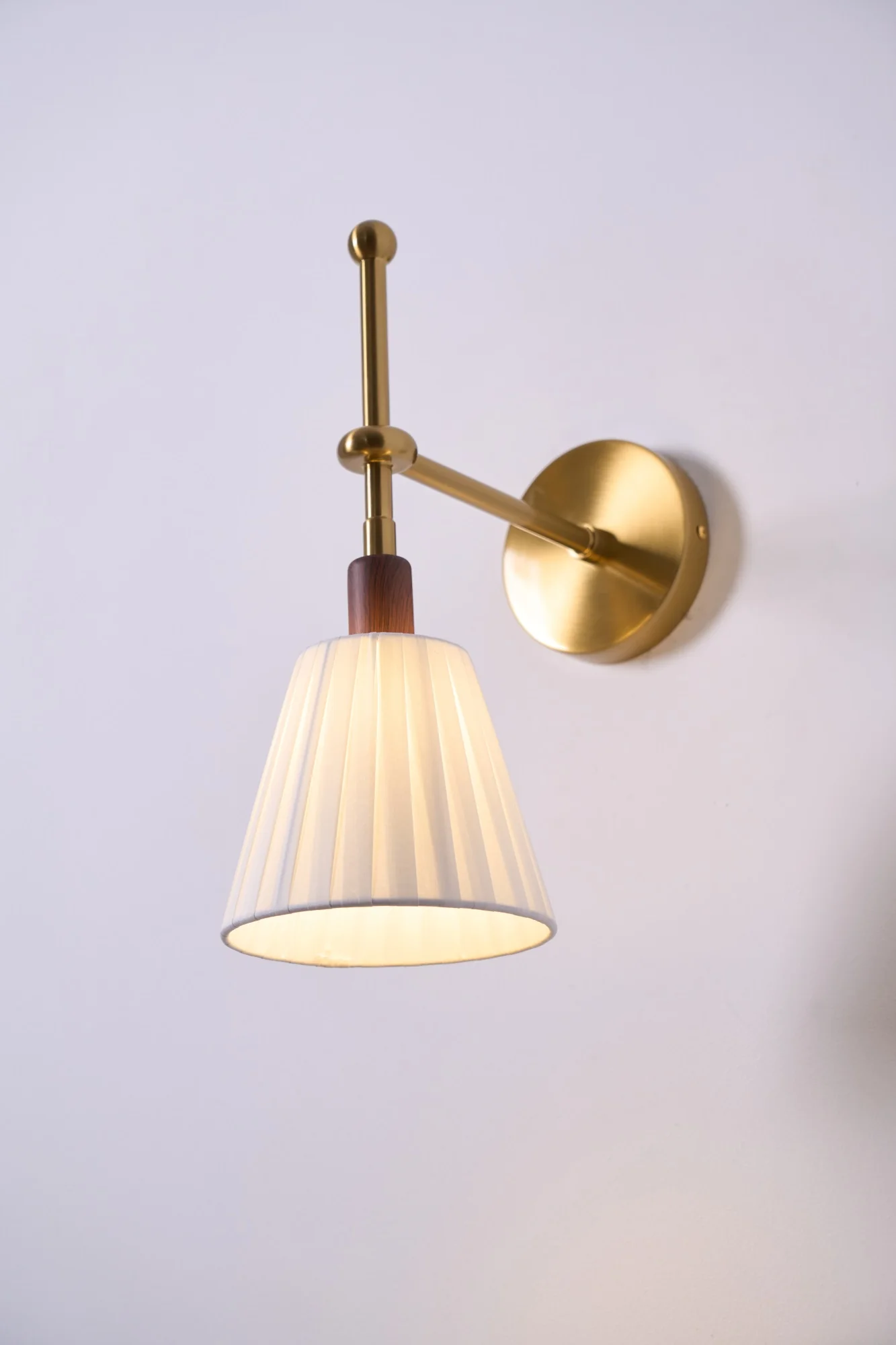 Pleated Fabric Wall Lamp - Image 27