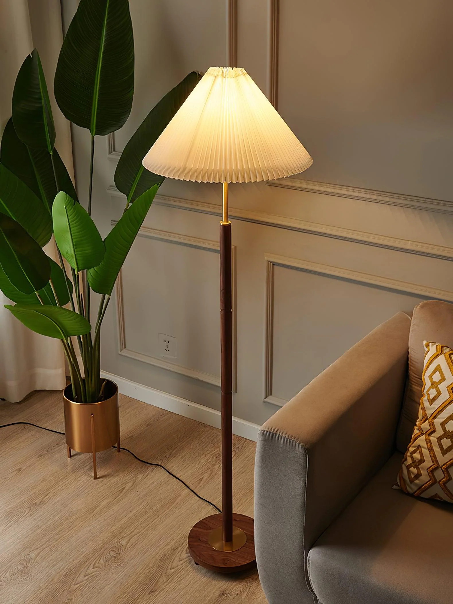 Pleated Floor Lamp - Image 10