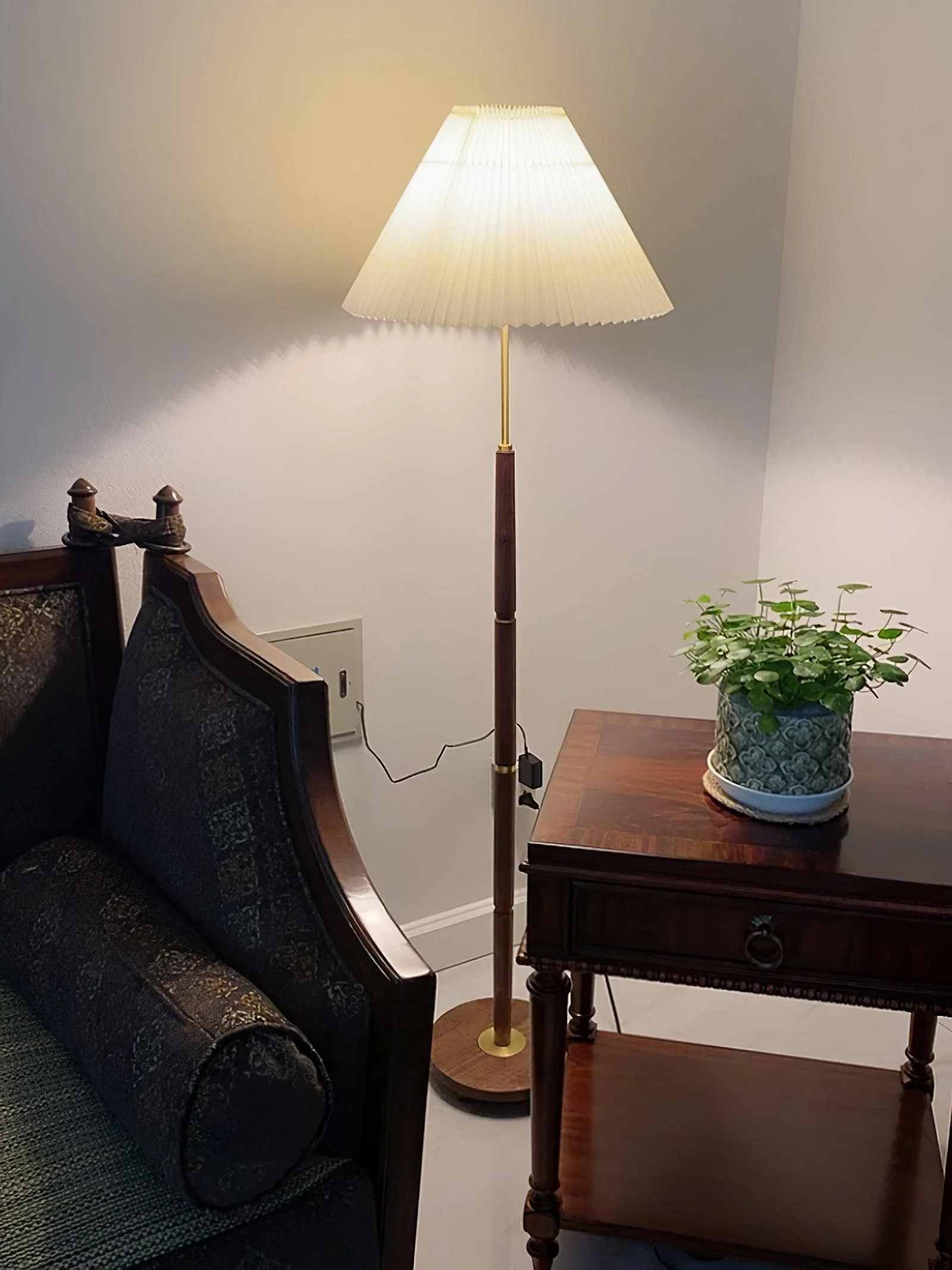 Pleated Floor Lamp - Image 16