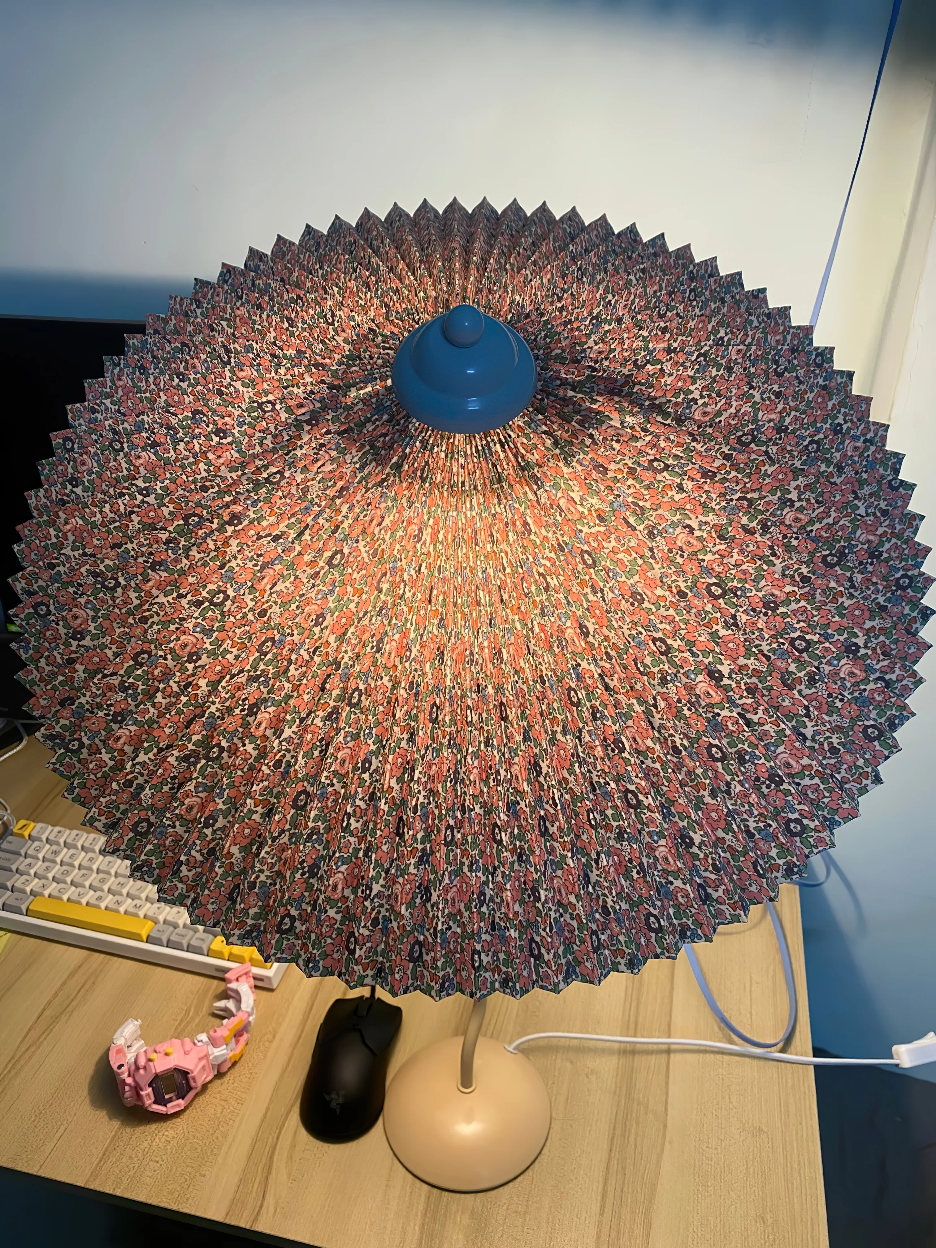 Pleated Hat Table Lamp - Image 52