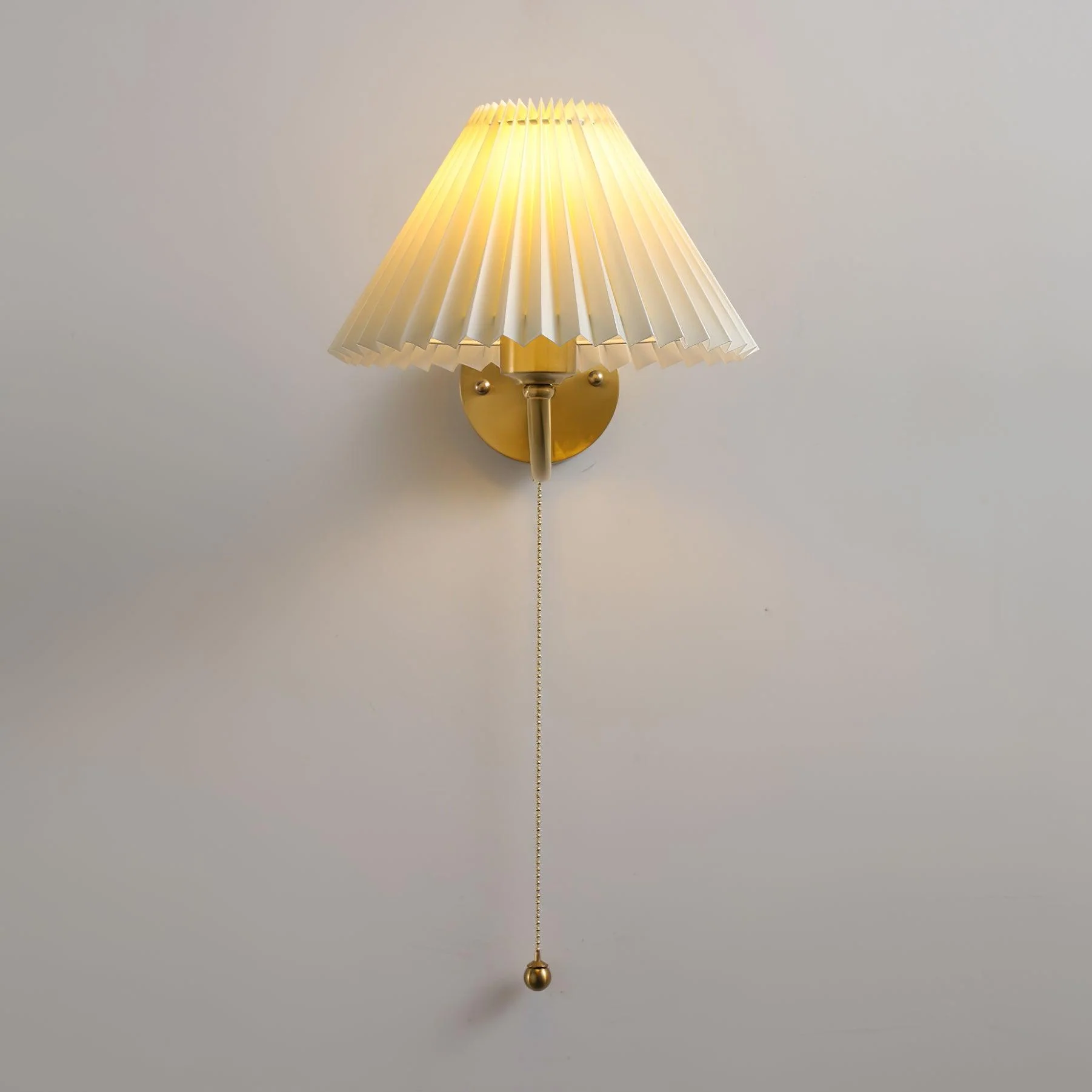 Pleated Wall Lamp - Image 4