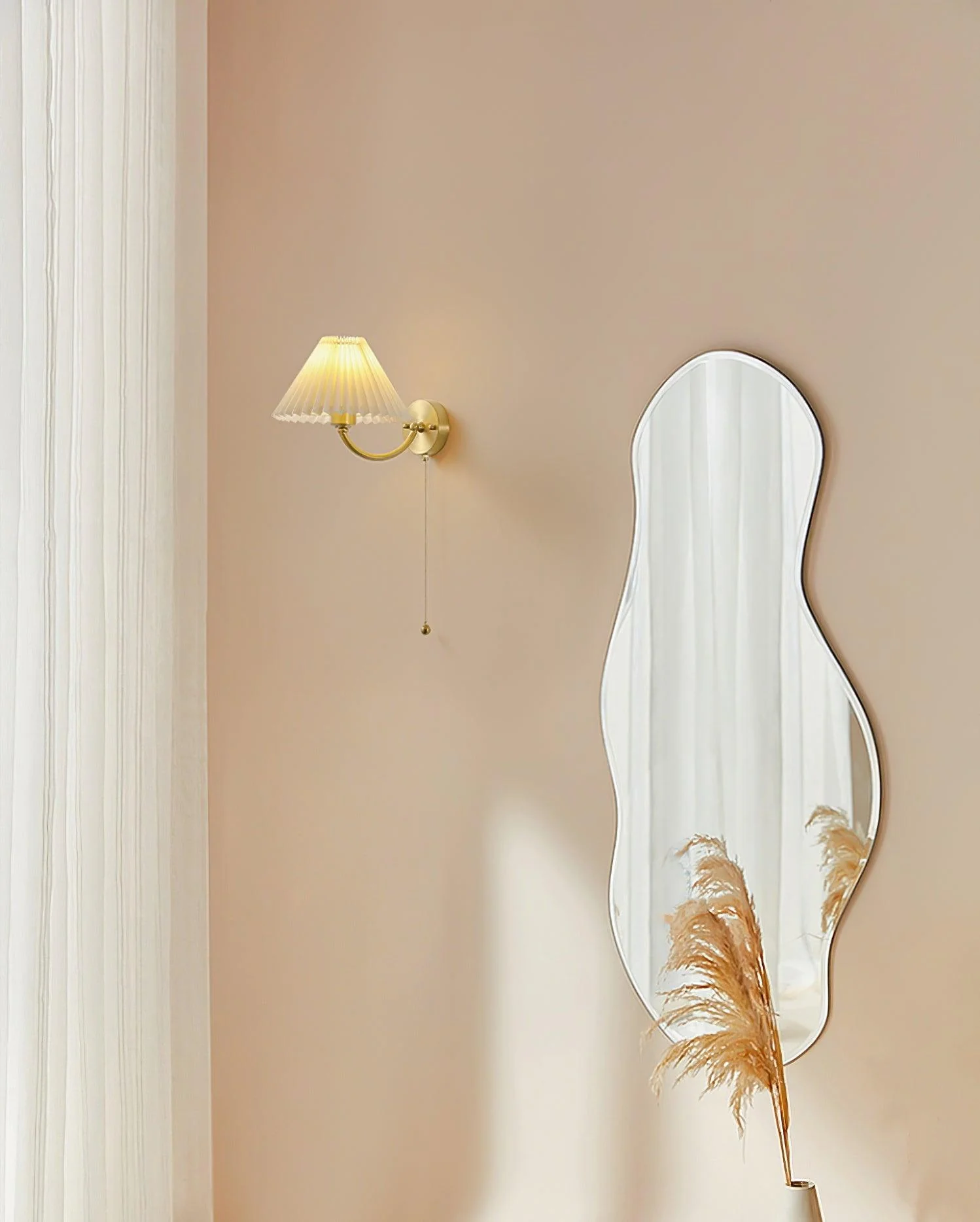 Pleated Wall Lamp - Image 7