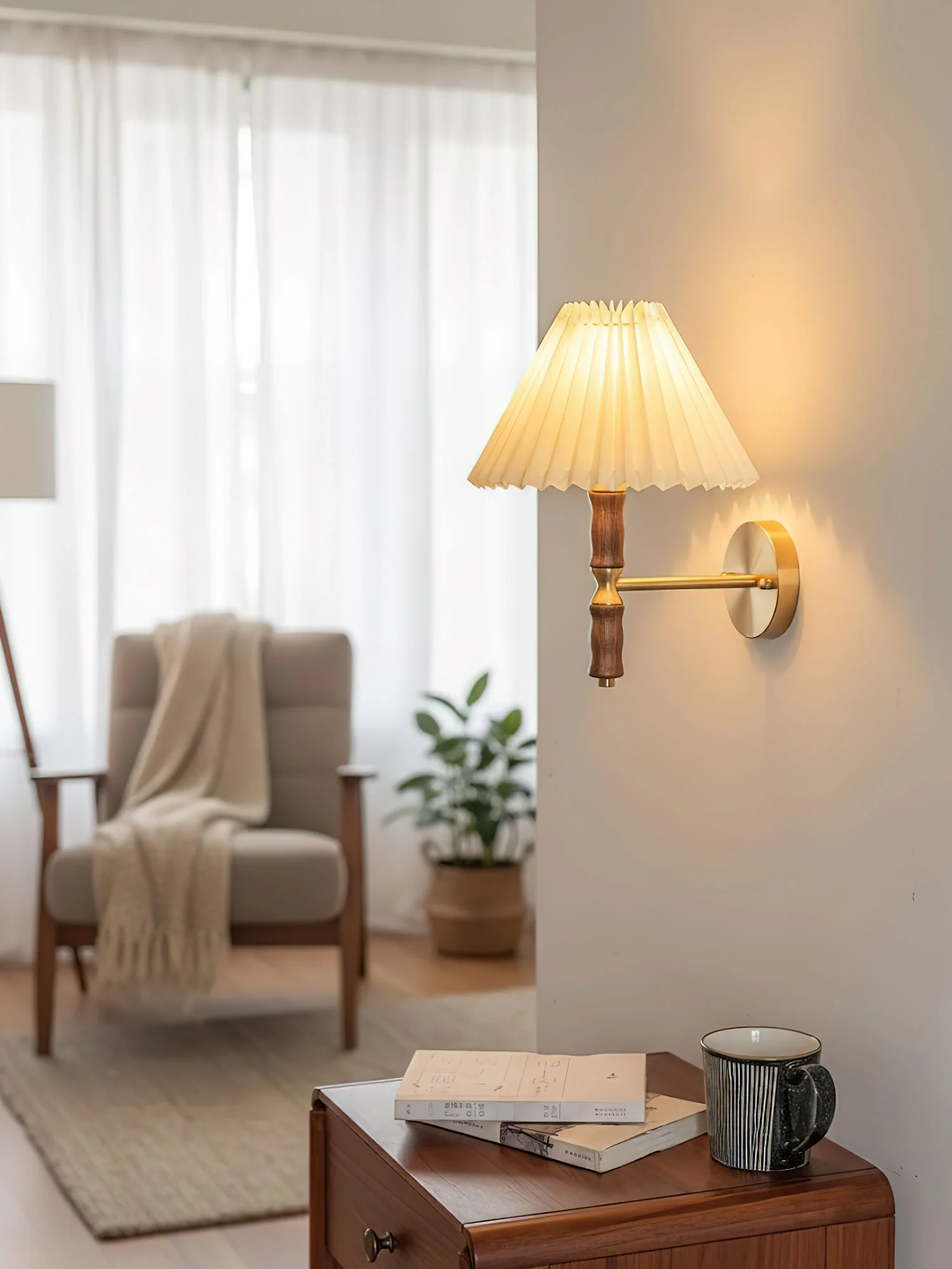 Pleated Walnut Wall Light - Image 4