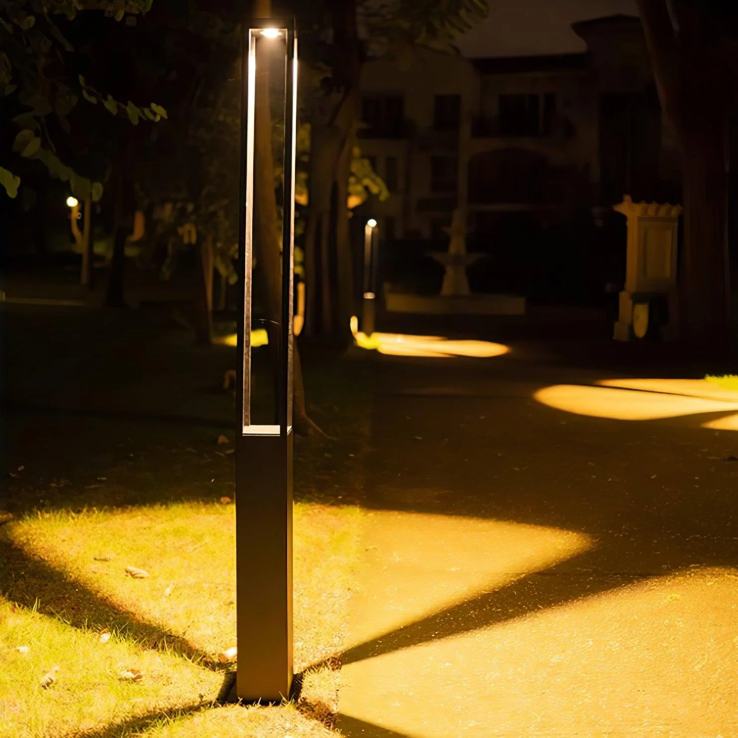 Pole Outdoor Post Garden Light - Image 3
