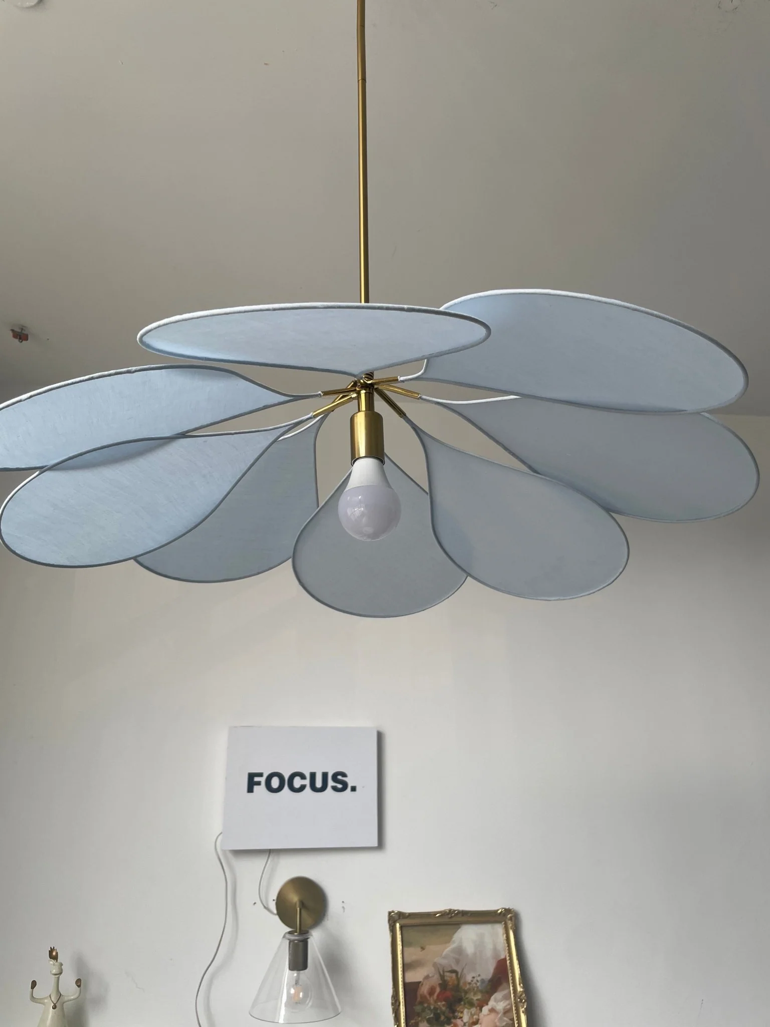 Precieuse Petals Pendant Lamp - Image 142