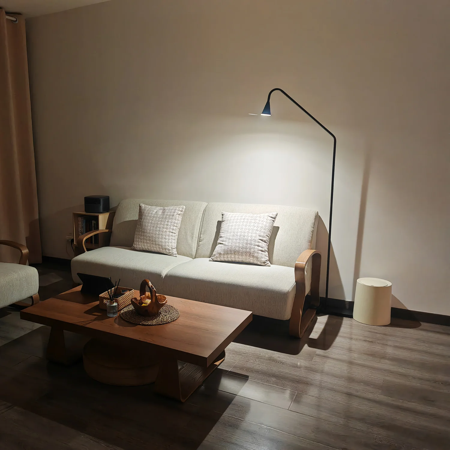 Pureform Floor Lamp - Image 5