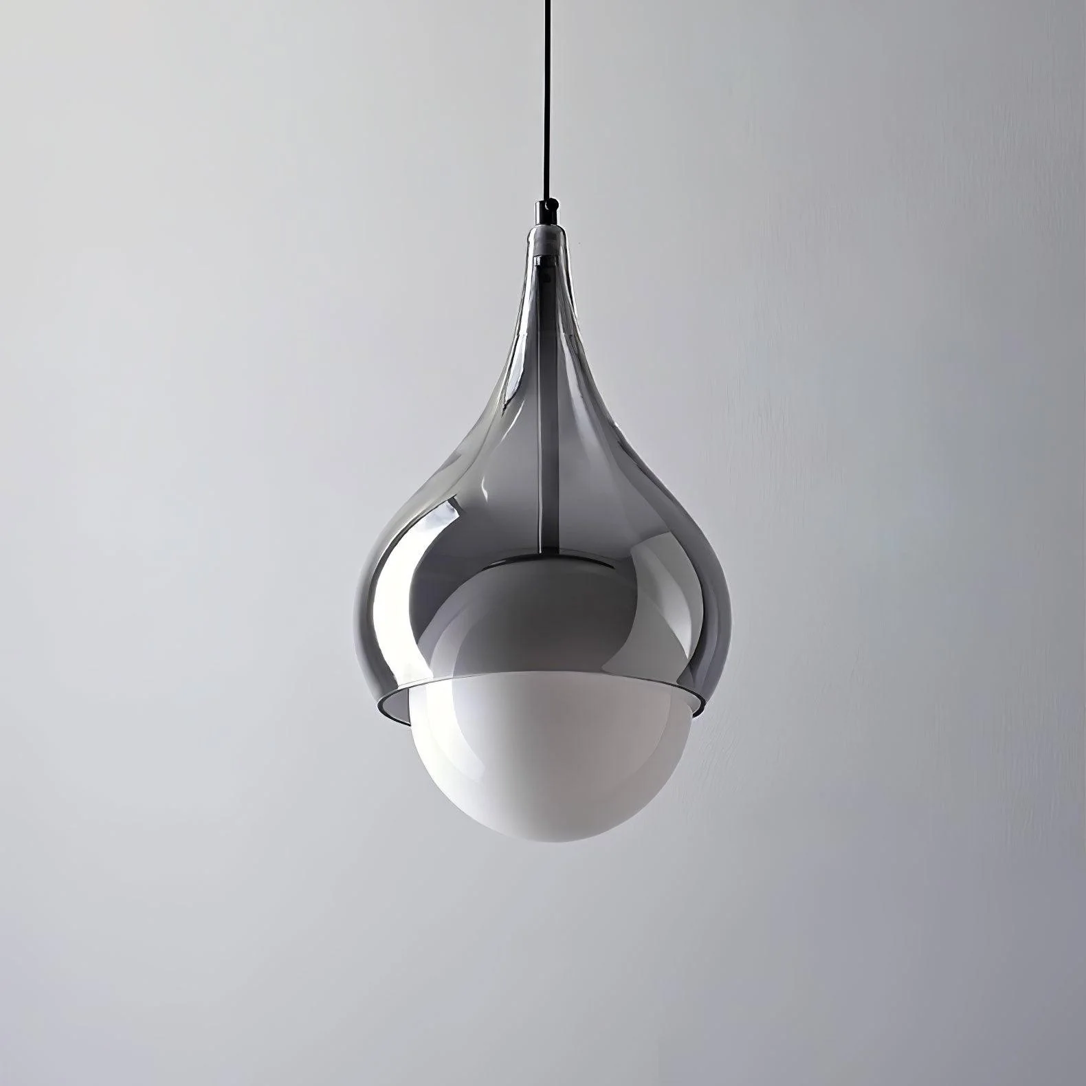 Quartet of Light Glass Pendant Series - Image 38