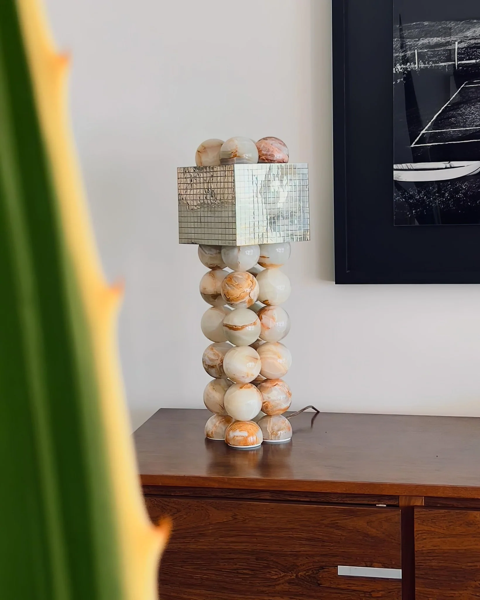 Quava Jade Table Lamp - Image 17