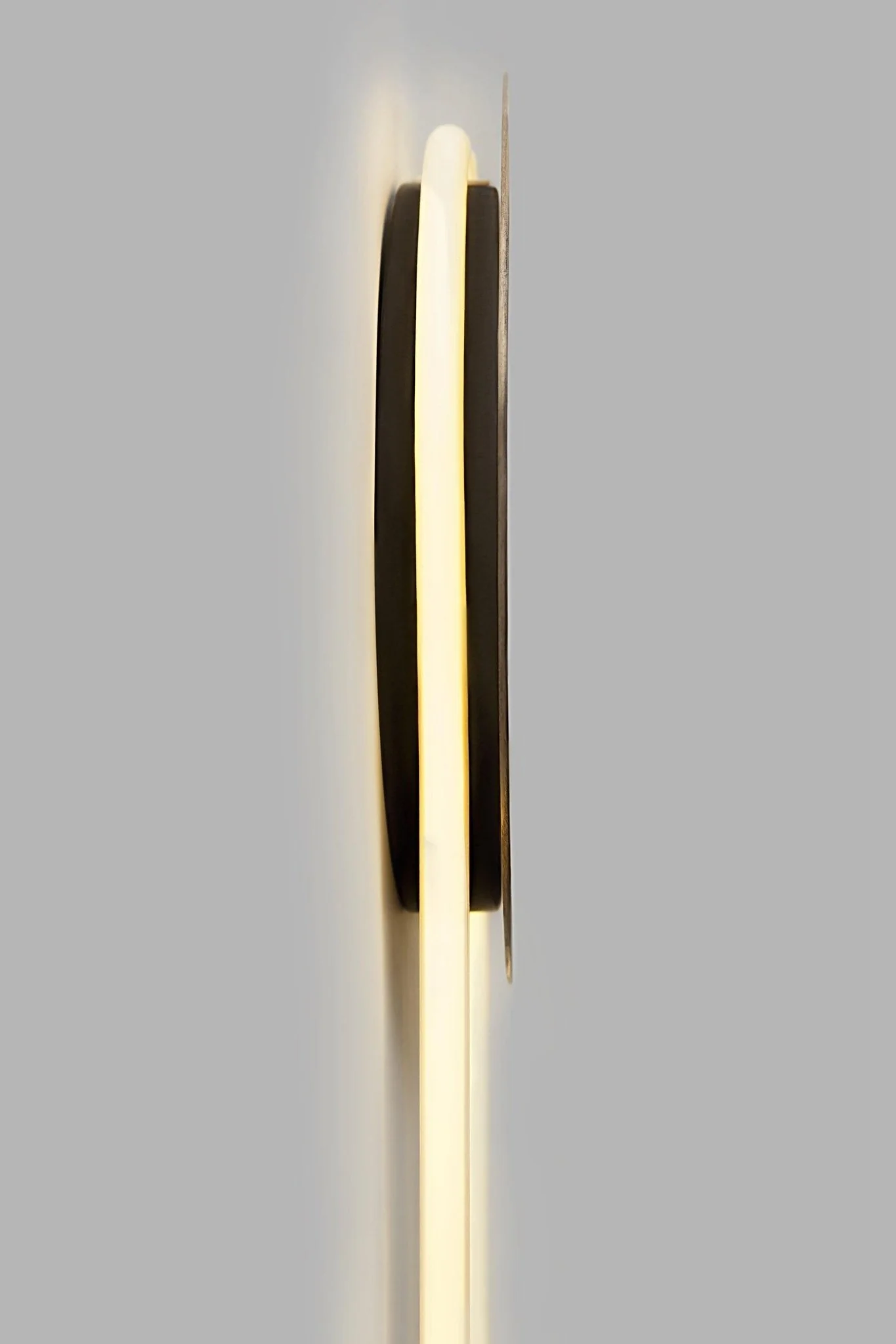 RA Wall Lamp - Image 10