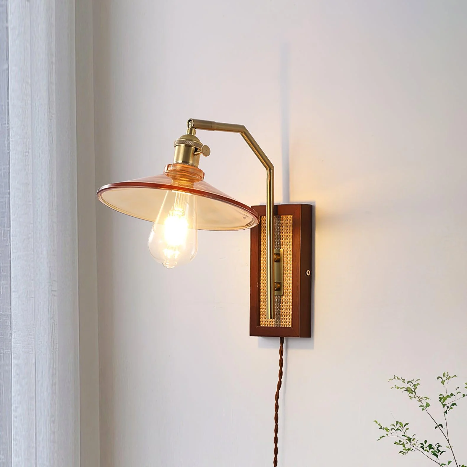 Rafi Wall Lamp - Image 2