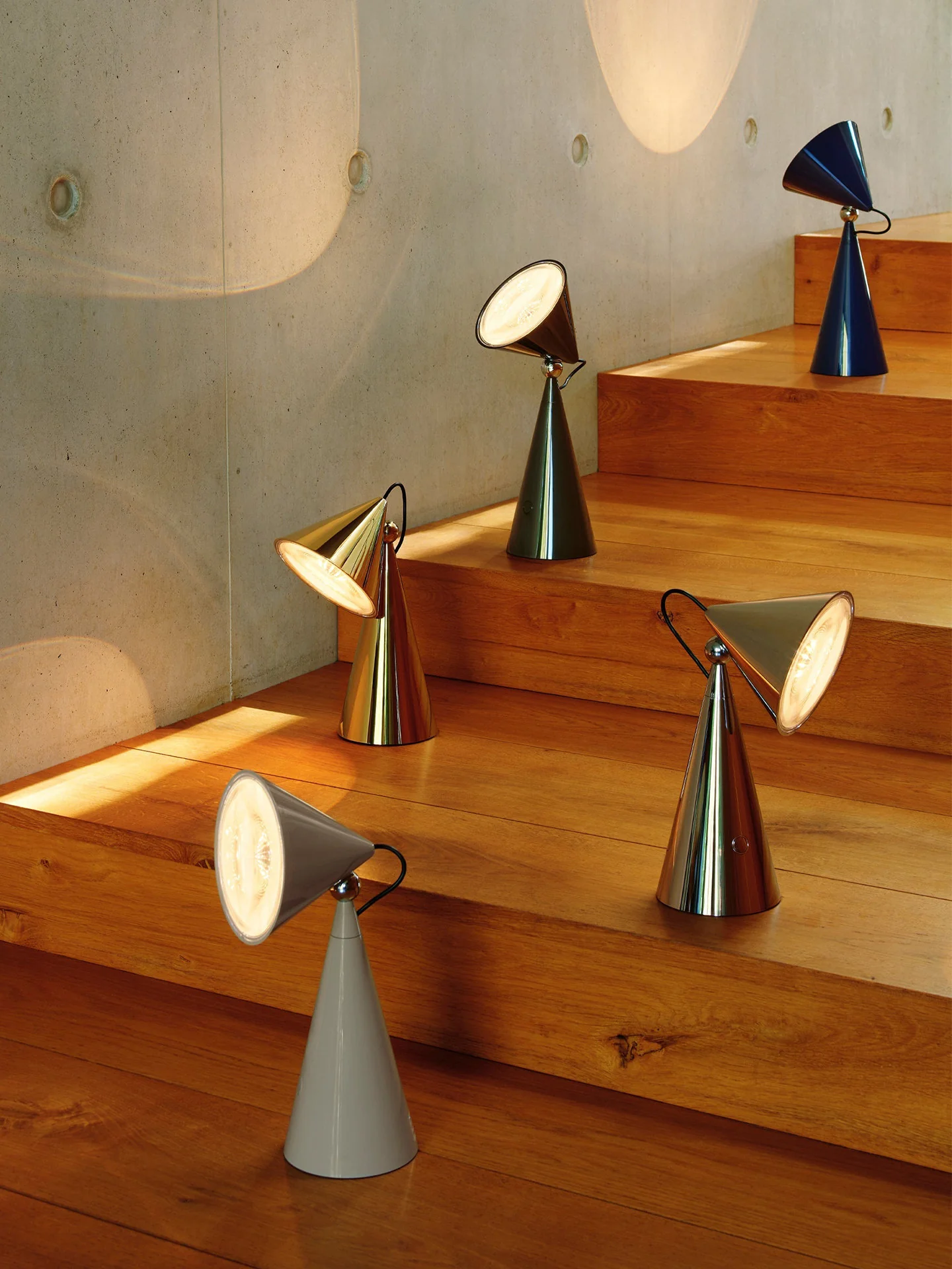 Rechargeable Cone Table Lamp - Image 4