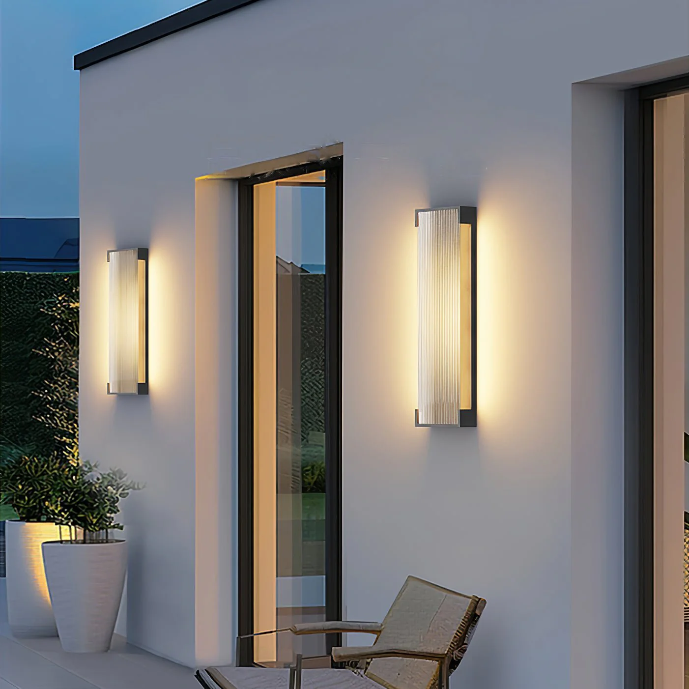 Rectangular Solar Outdoor Wall Light - Image 6