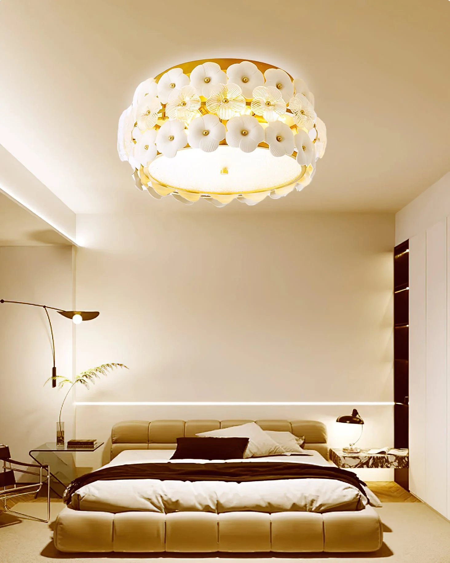 Regina Flowers Ceiling Lamp - Image 3