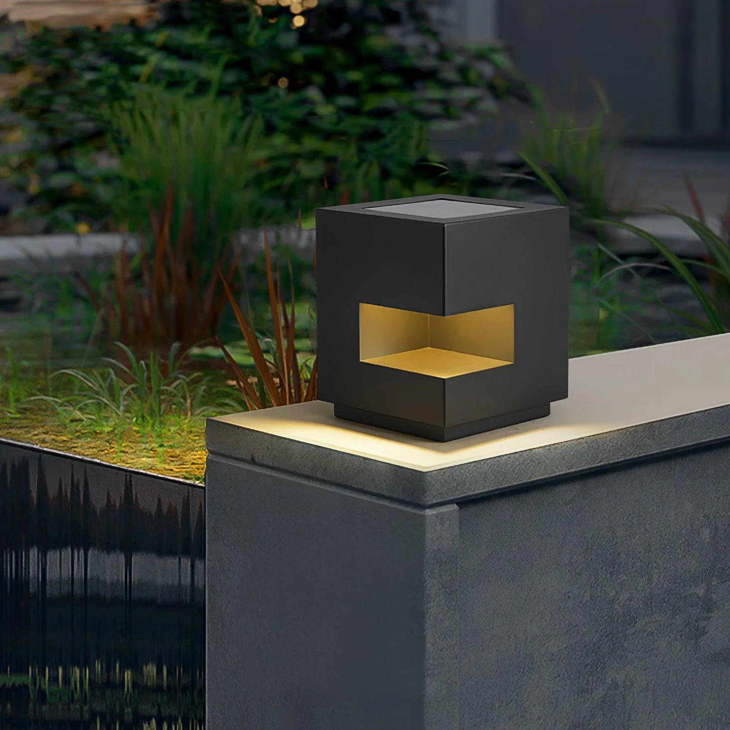 Regular Cube Post Outdoor Light - Image 3