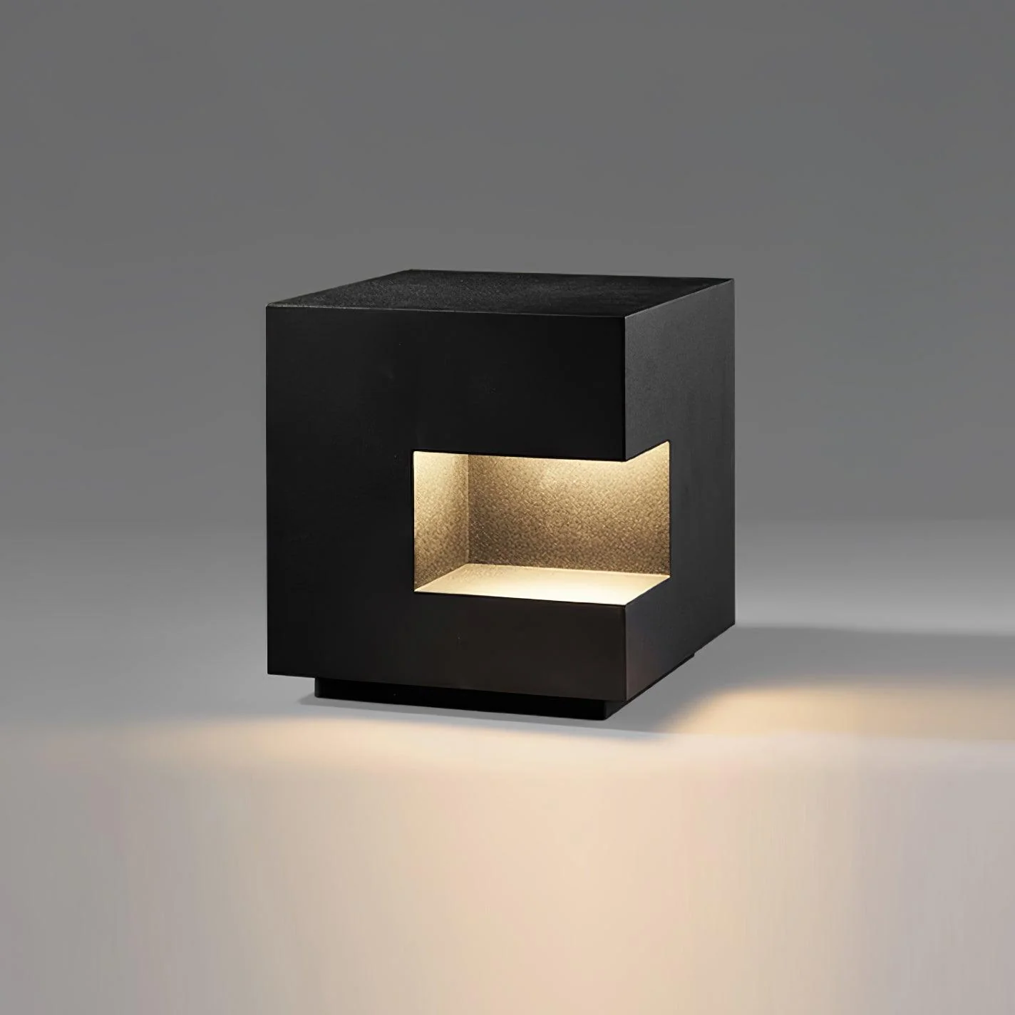 Regular Cube Post Outdoor Light - Image 9