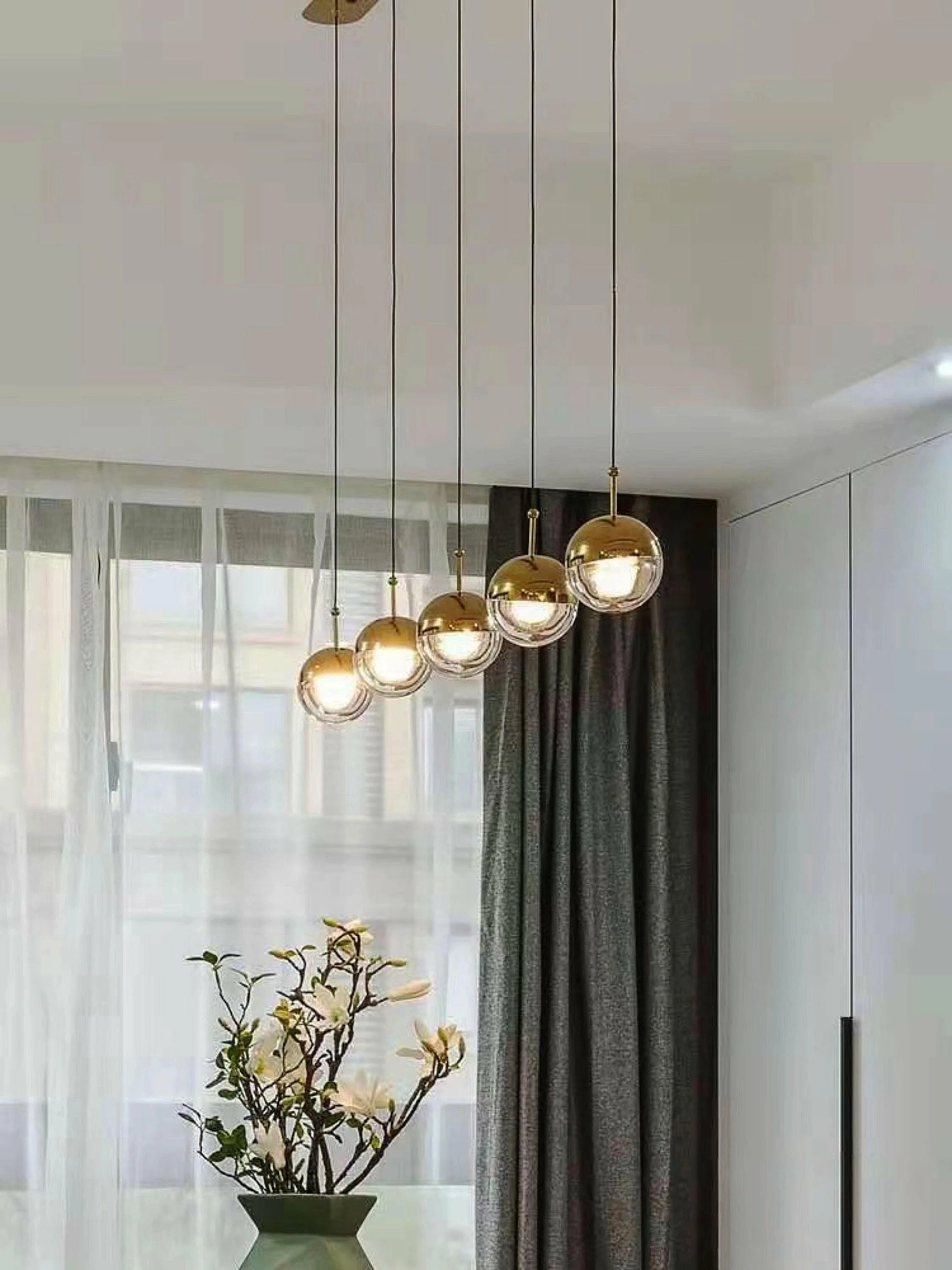 Restaurant Art LED Pendant Light - Image 125
