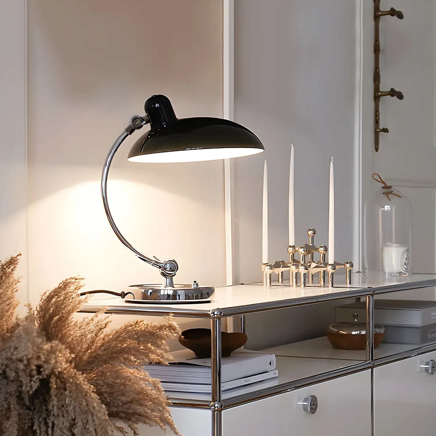 Retro Curve Desk Lamp - Image 5