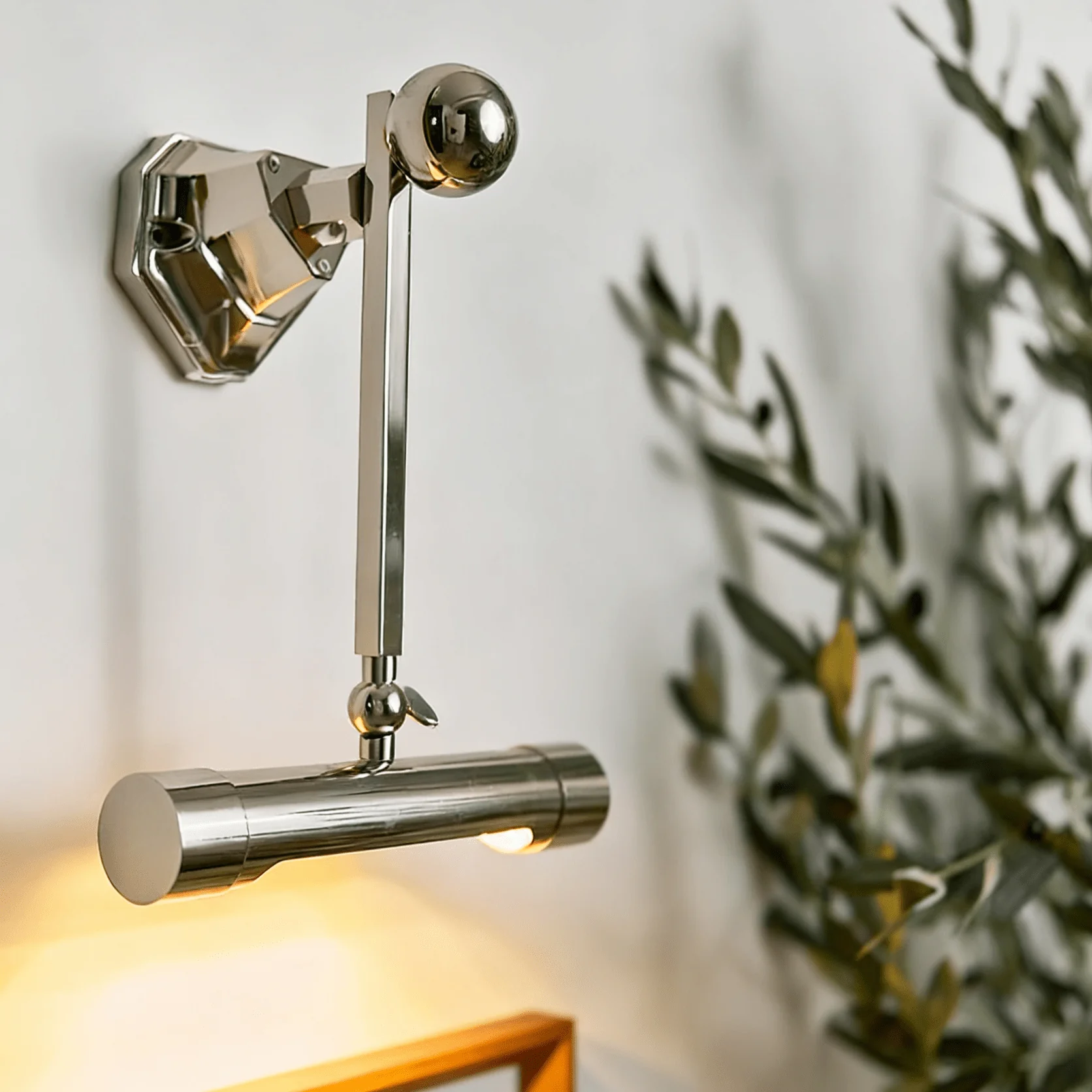 Retro Revival Wall Lamp - Image 7