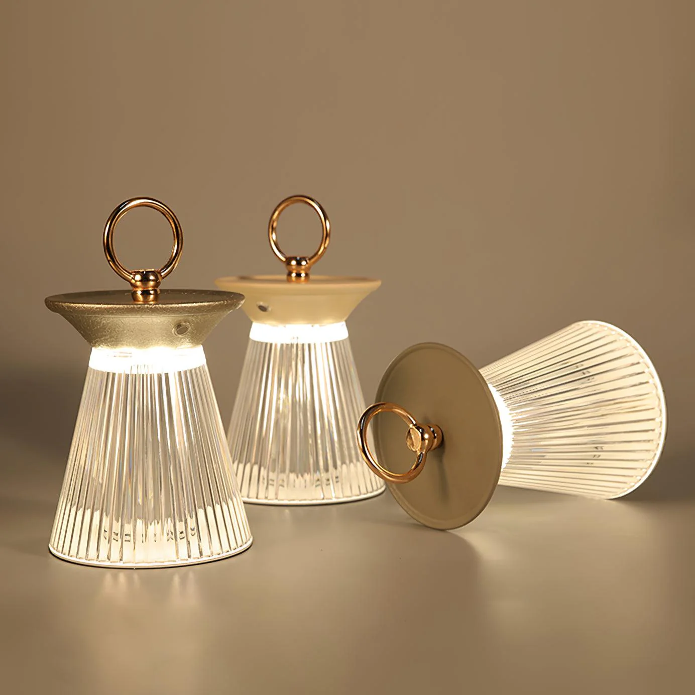 Ribbed Acrylic Built-in Battery Table Lamp - Image 2