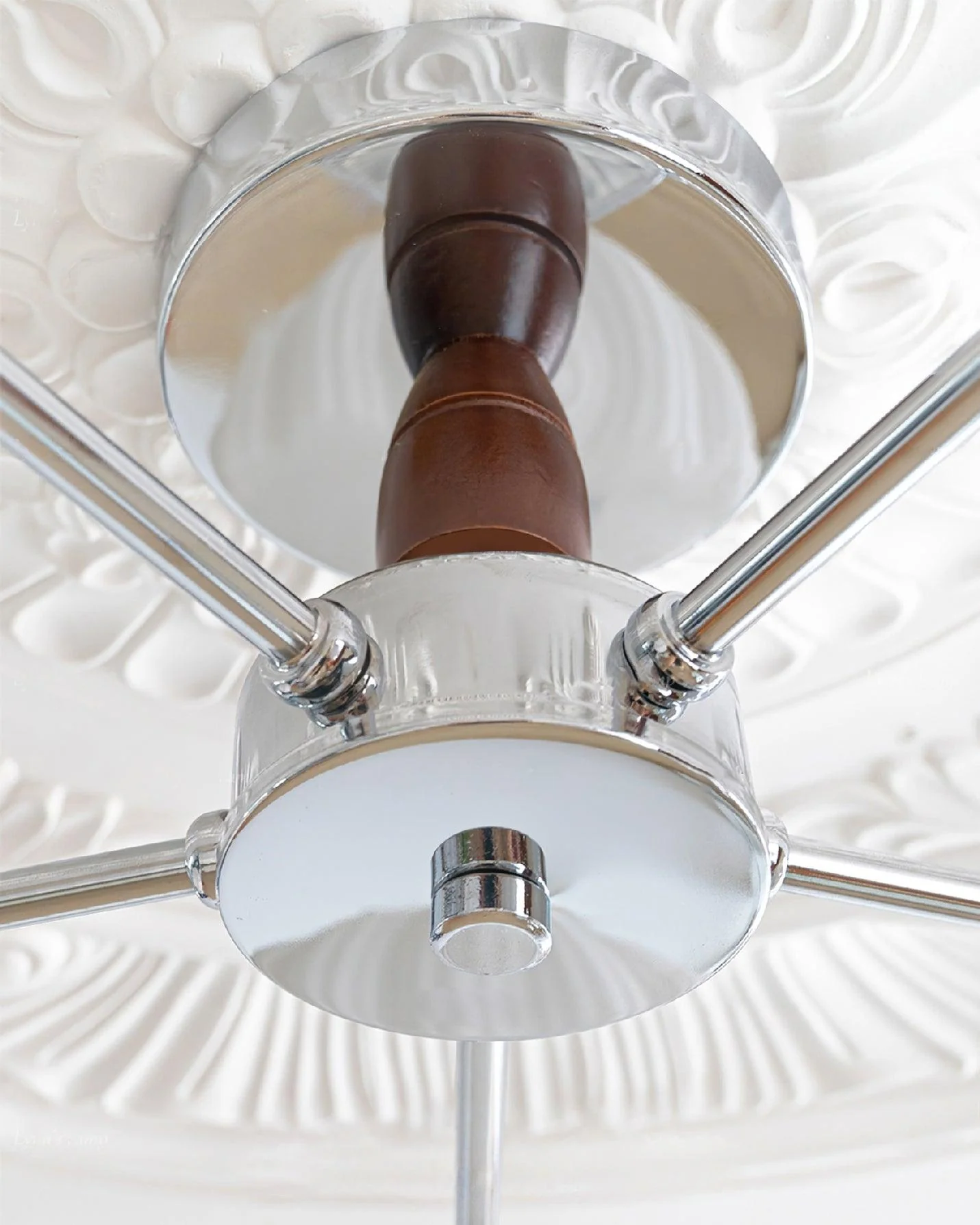 Ribbed Walnut Ceiling Lamp - Image 7