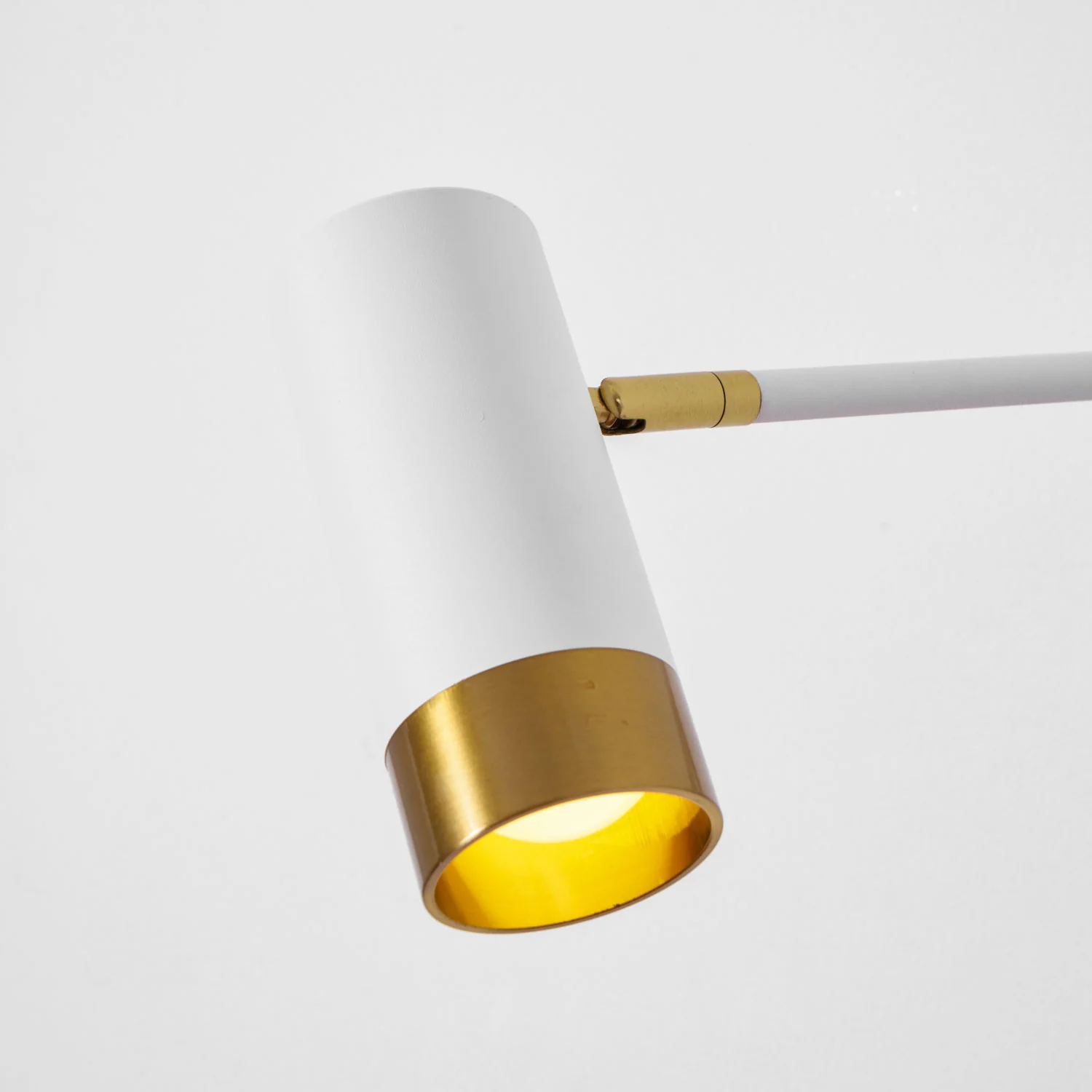 Ridge Arm Plug-in Wall Lamp - Image 9