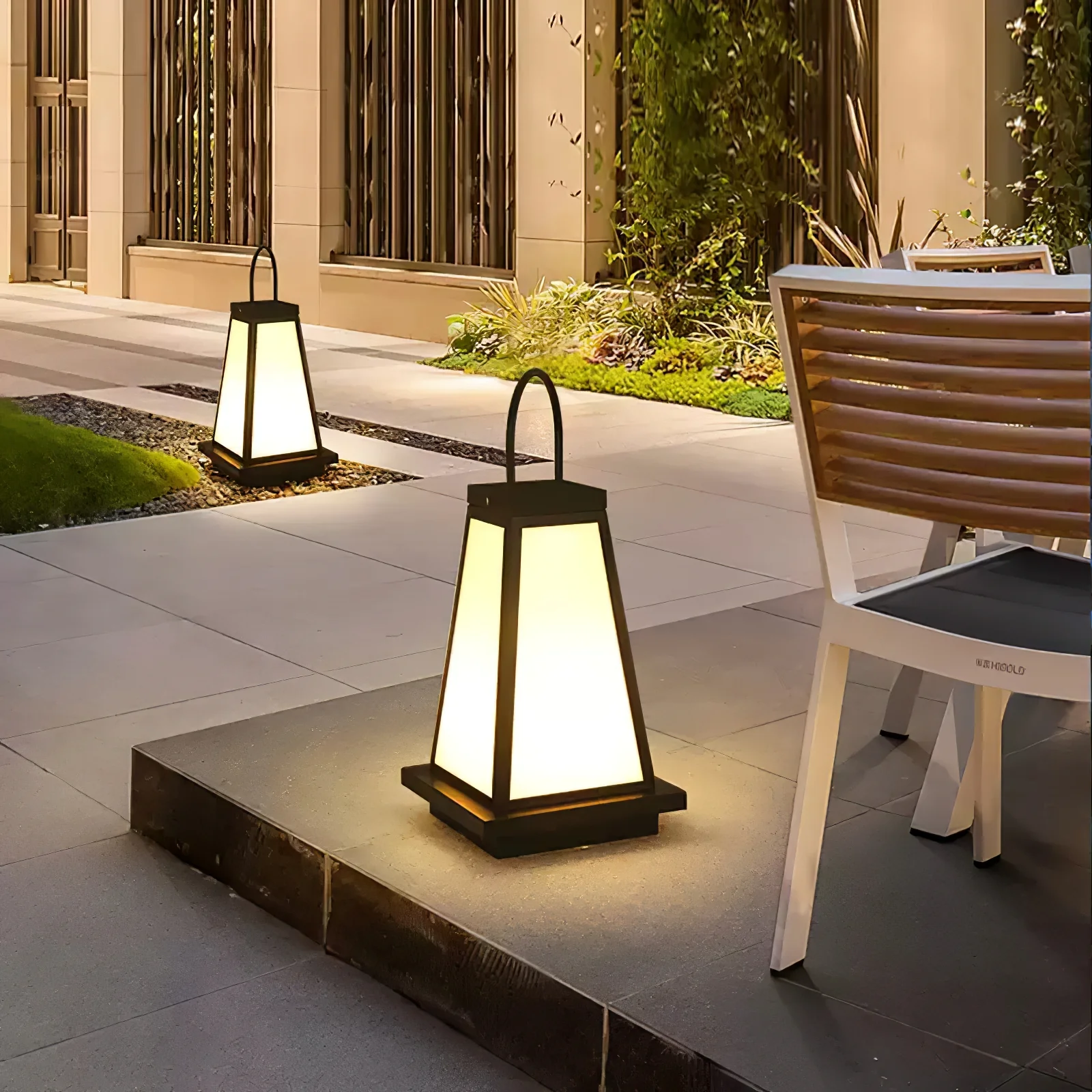 Roam Lantern Solar Outdoor Lamp - Image 42