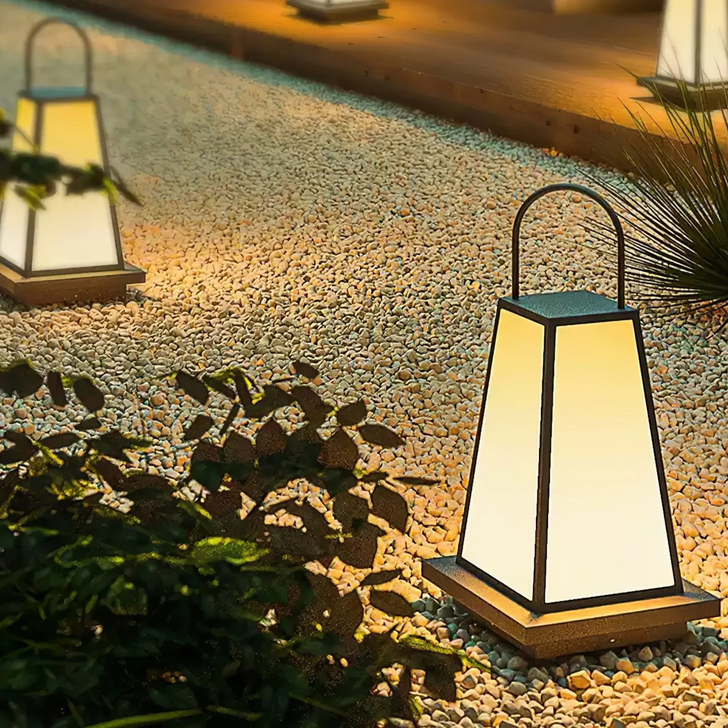Roam Lantern Garden Outdoor Lamp - Image 5
