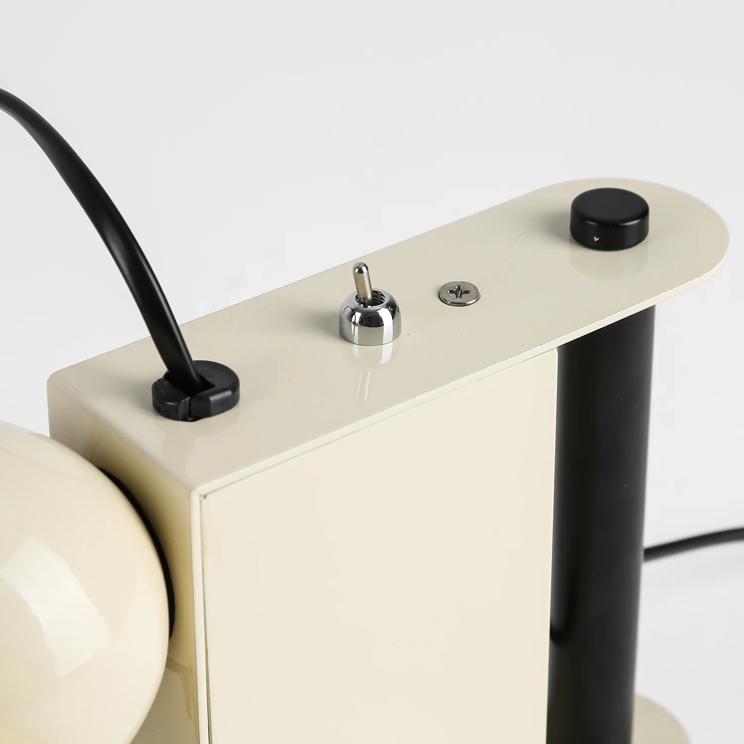 Roland Camera Table Light - Image 16