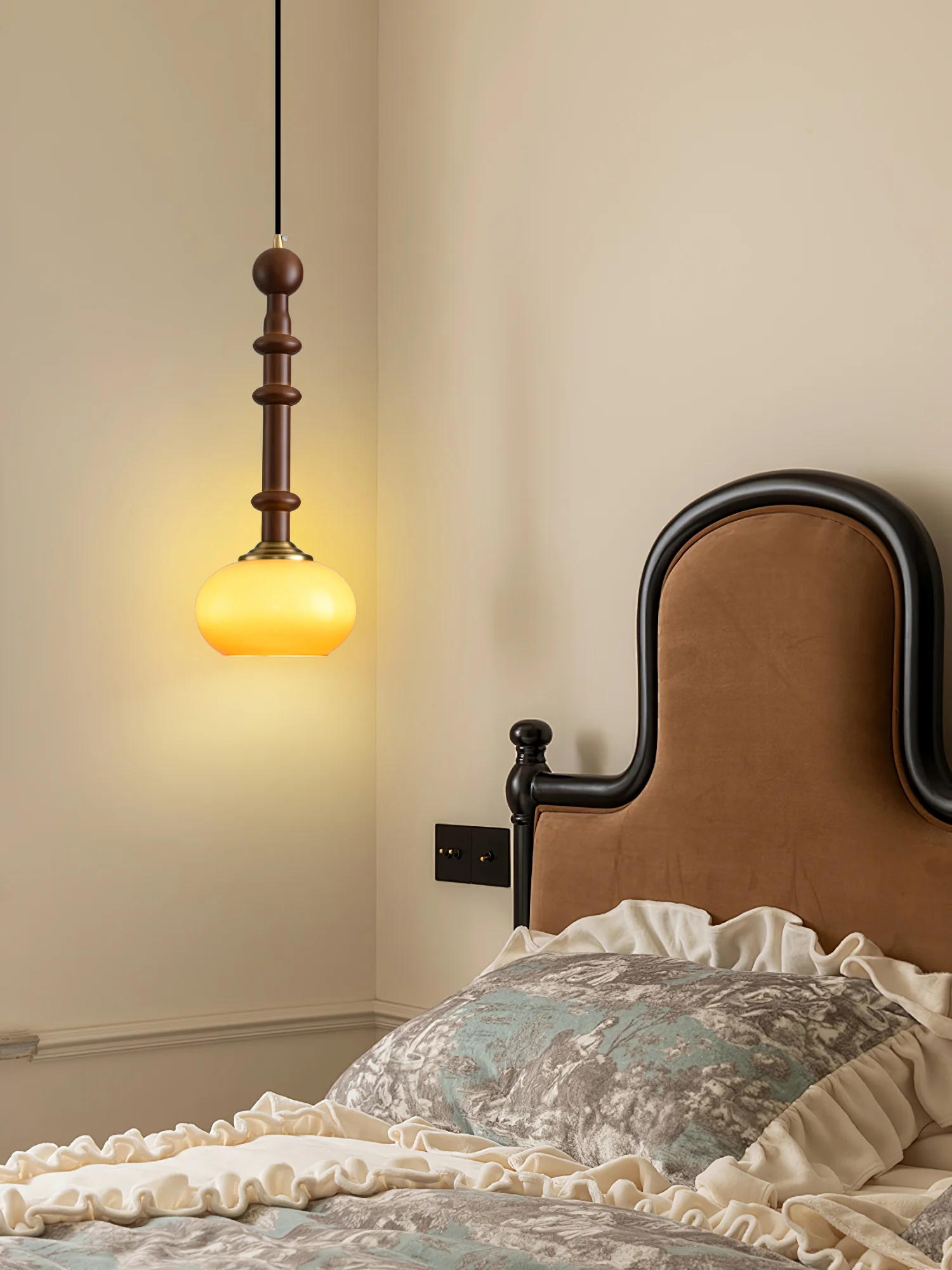 Roma Pendant Lamp - Image 3