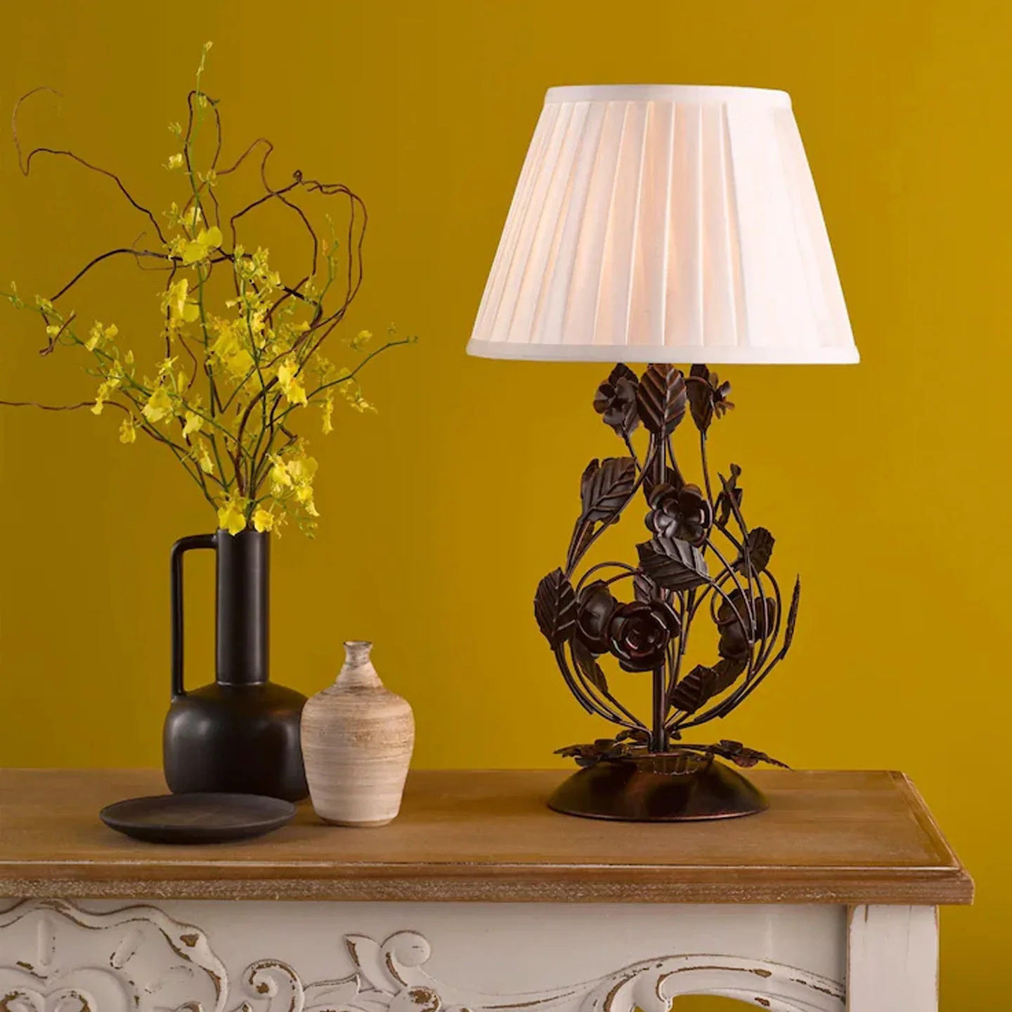 Rosaspina Wrought Iron Rose Table Lamp - Image 6