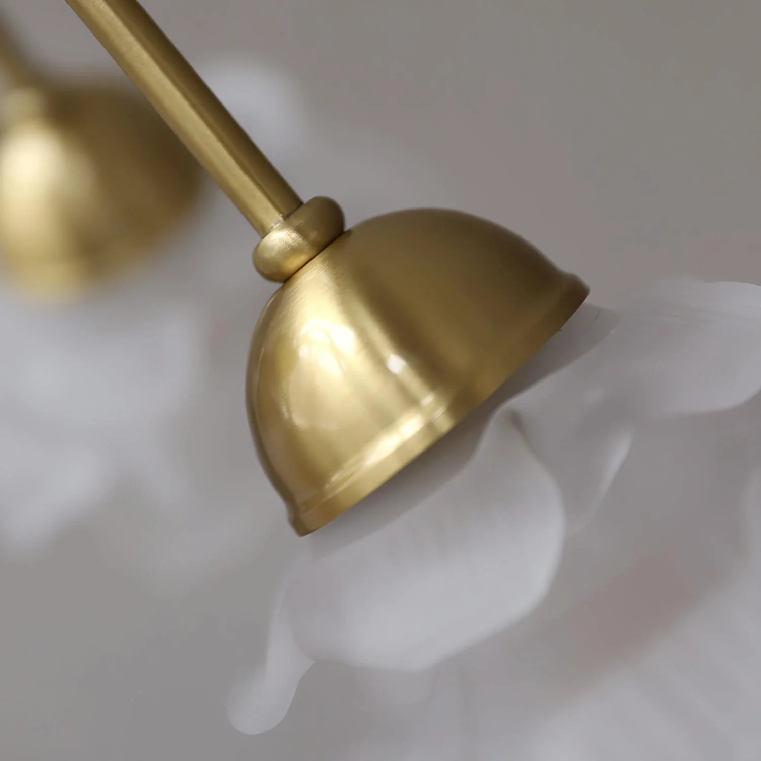 Roses Chandelier - Image 23