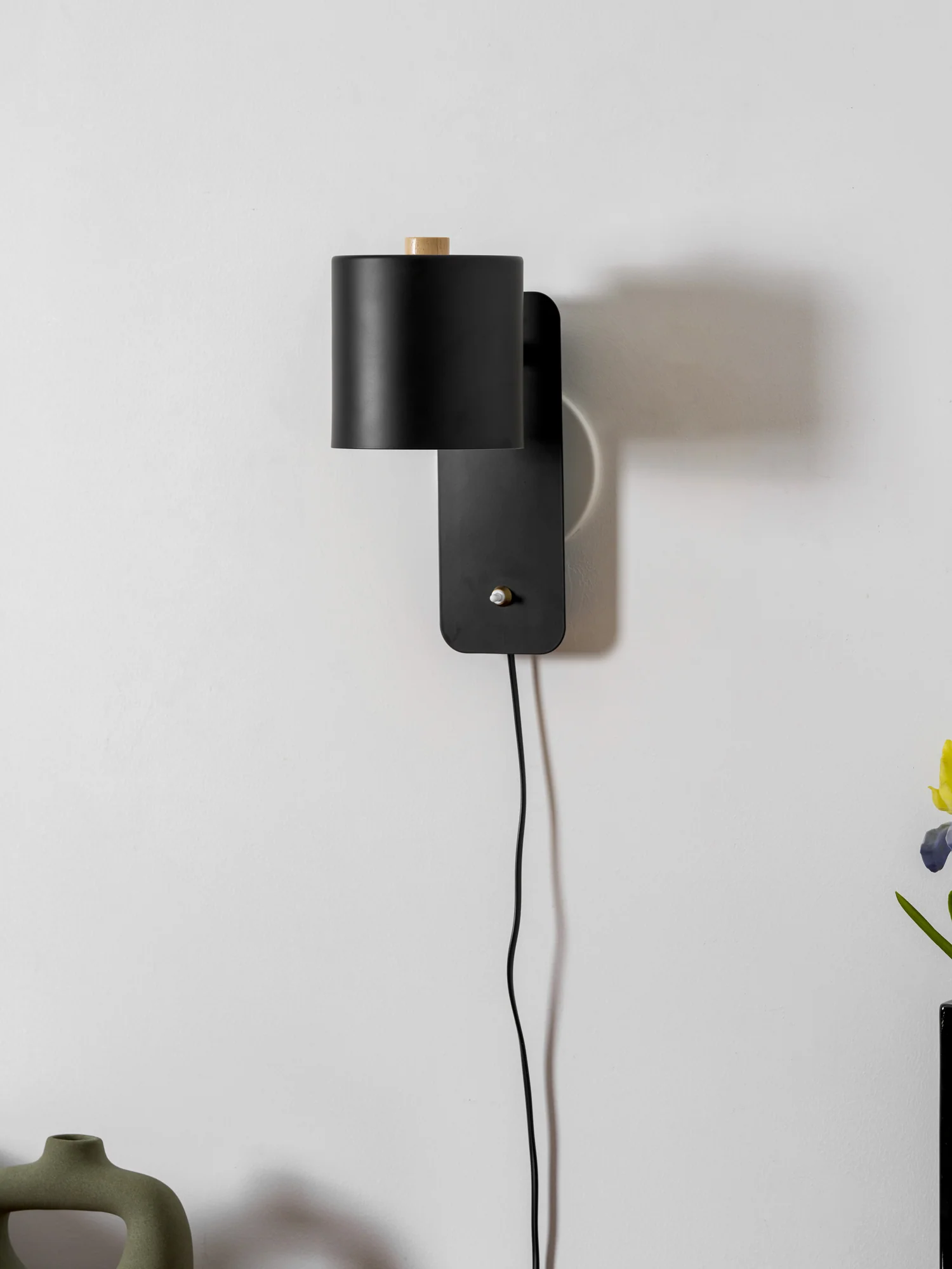 Rotatable Cylinder Plug-in Wall Lamp - Image 25