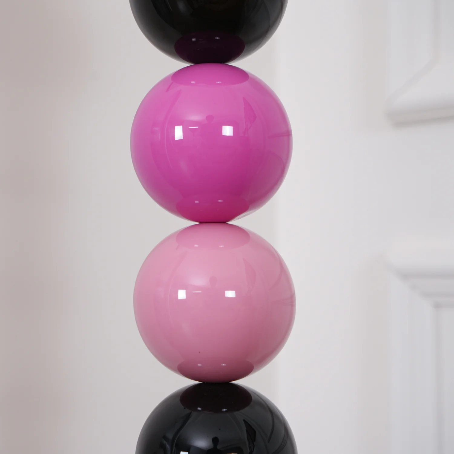 Round Balls Stacking Floor Lamp - Image 16
