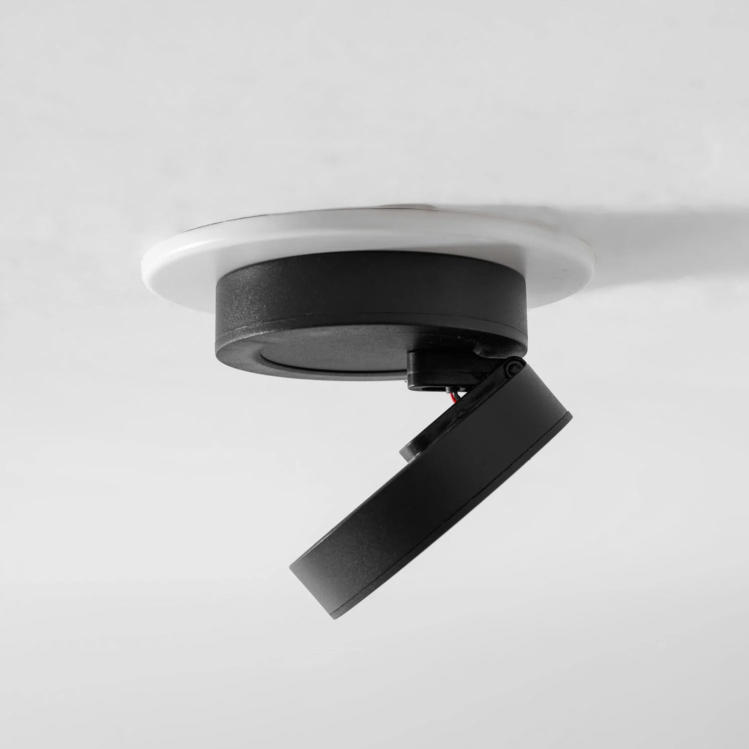 Round Rotating LED Downlight - Image 38