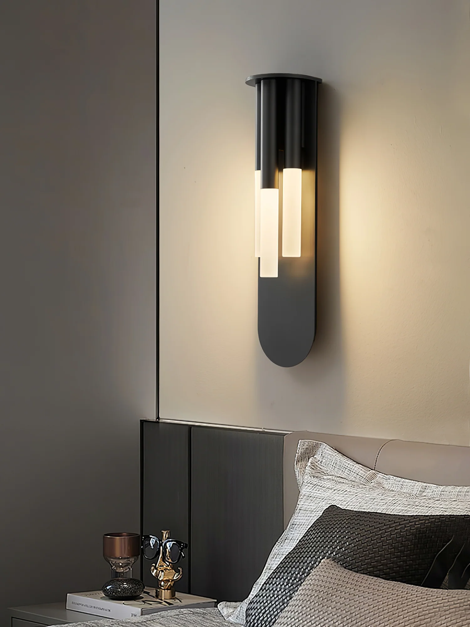 Rousseau Wall Lamp - Image 17