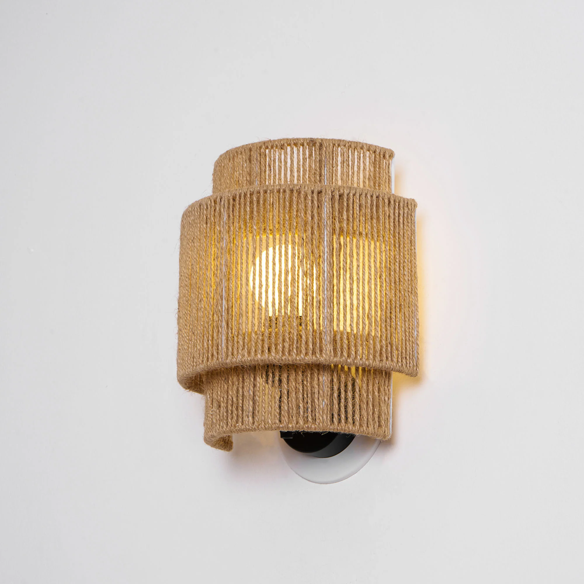 Rustic Weave Wall Lamp - Image 19