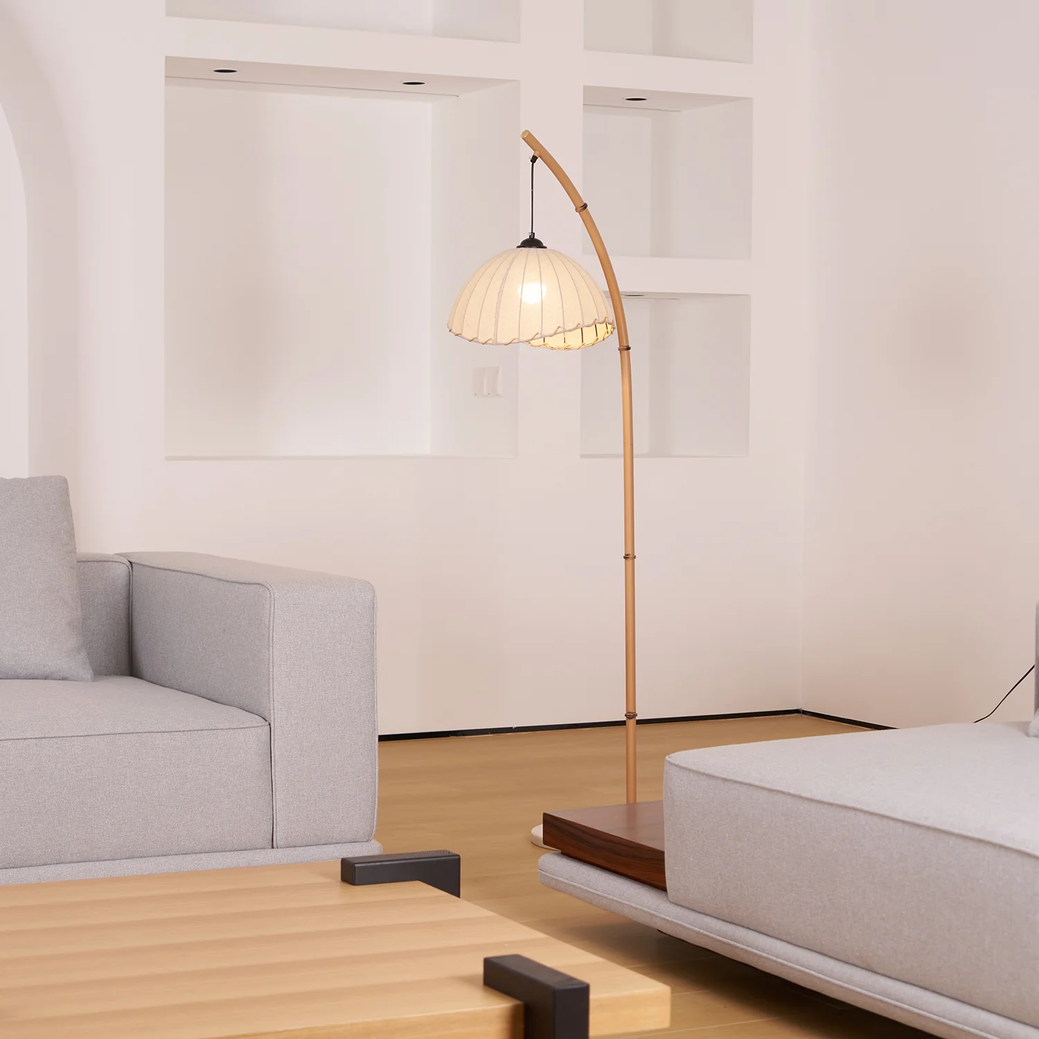 Sanna Floor Lamp - Image 4
