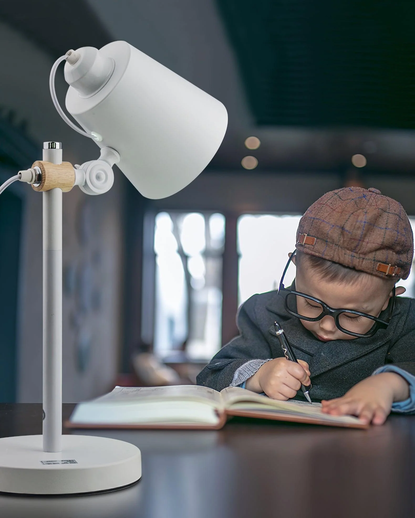 Scantling Desk Lamp - Image 16