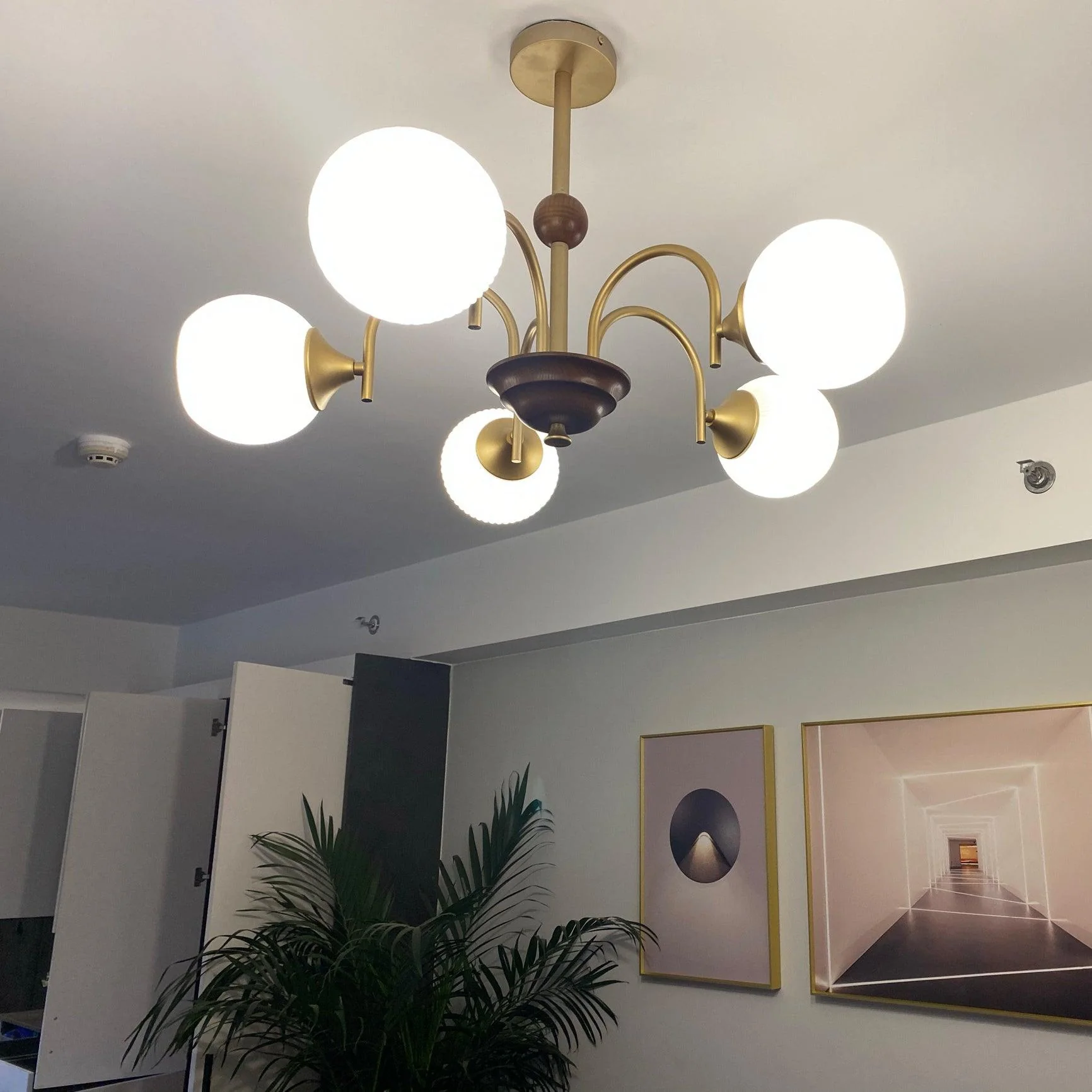 Sculptural Glass Ribbed Chandelier - Image 7