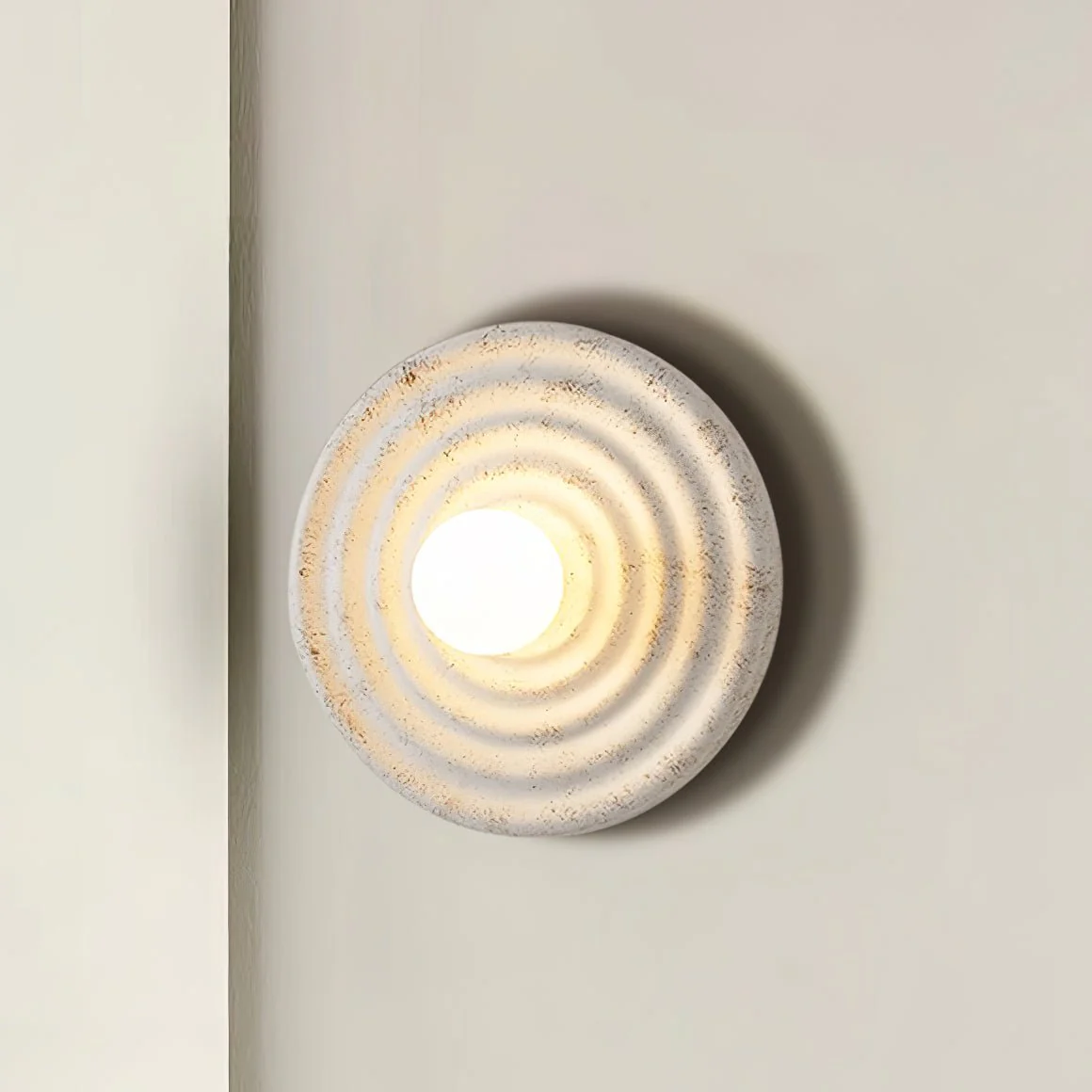 Seashell Resin Wall Lamp - Image 6