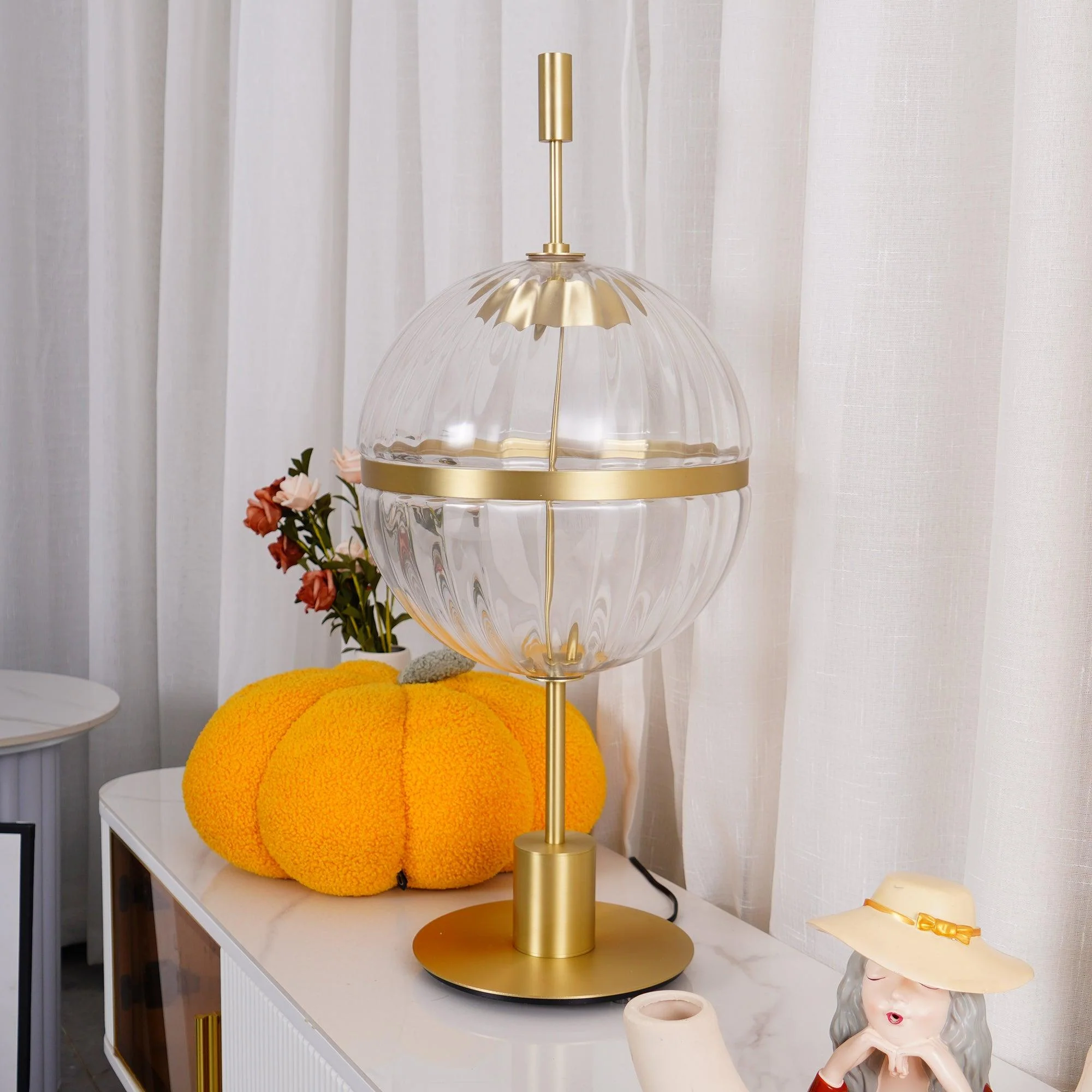 Sebastian Table Lamp - Image 4