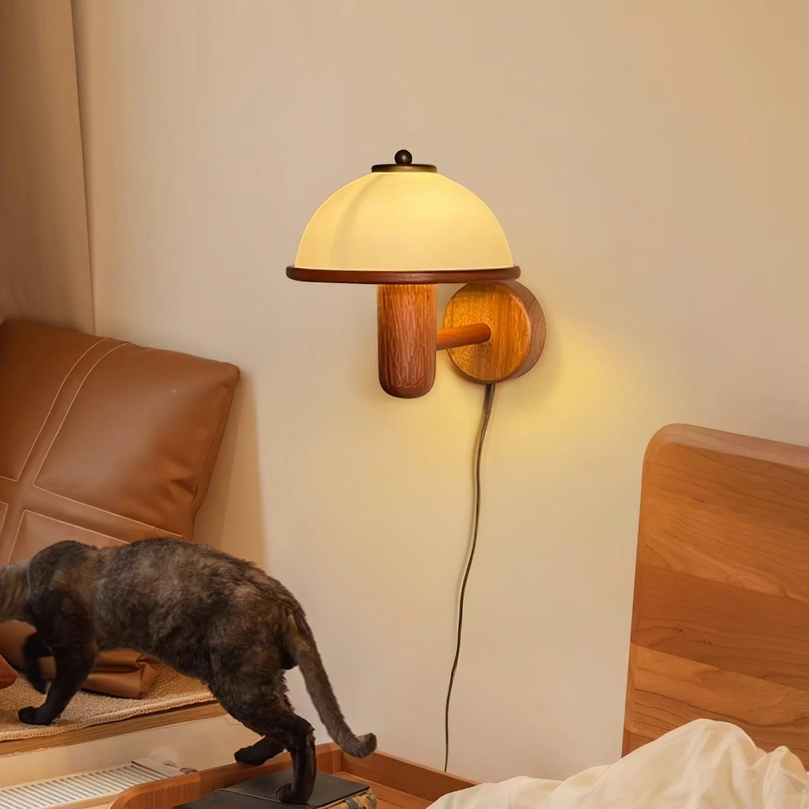 Mushroom Wood Wall Lamp - Image 3