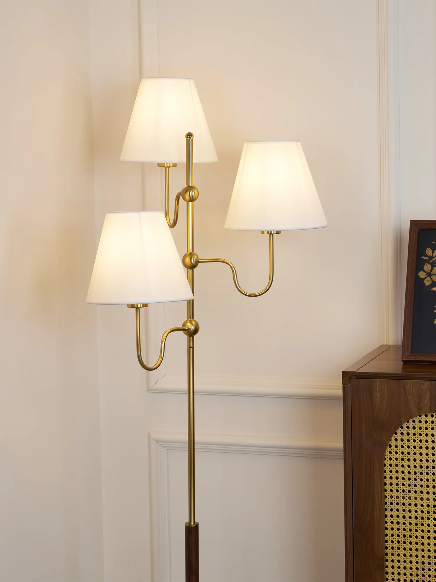 Serenade Floor Lamp - Image 31