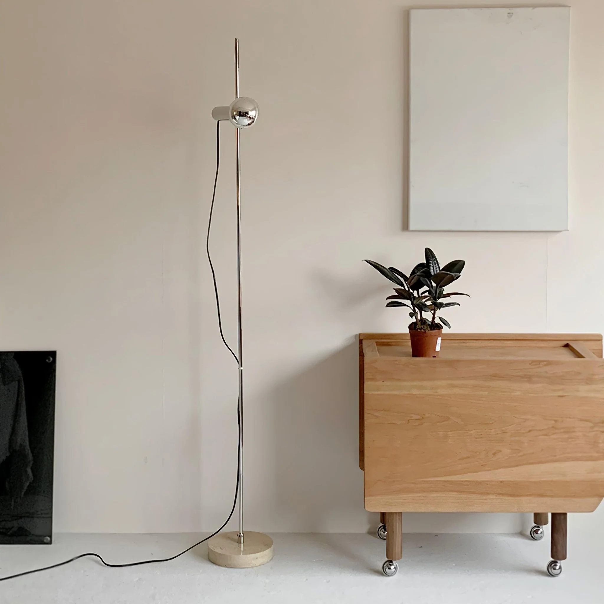 Sereno Floor Lamp - Image 2